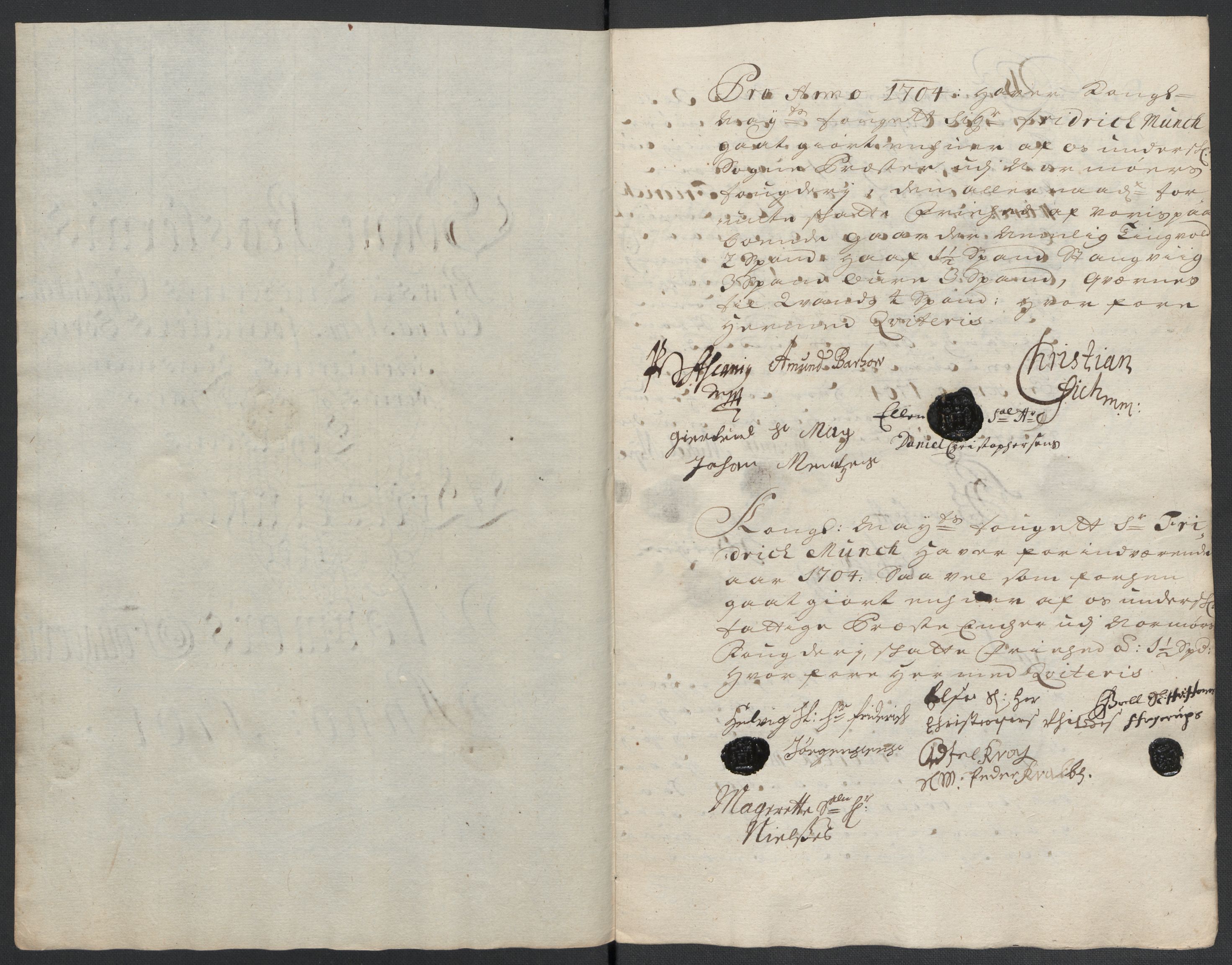 Rentekammeret inntil 1814, Reviderte regnskaper, Fogderegnskap, RA/EA-4092/R56/L3740: Fogderegnskap Nordmøre, 1703-1704, p. 328