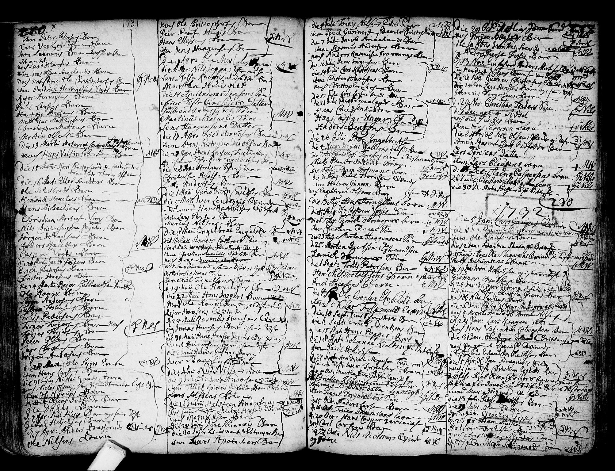 Kongsberg kirkebøker, SAKO/A-22/F/Fa/L0002: Parish register (official) no. I 2, 1721-1743, p. 250-251