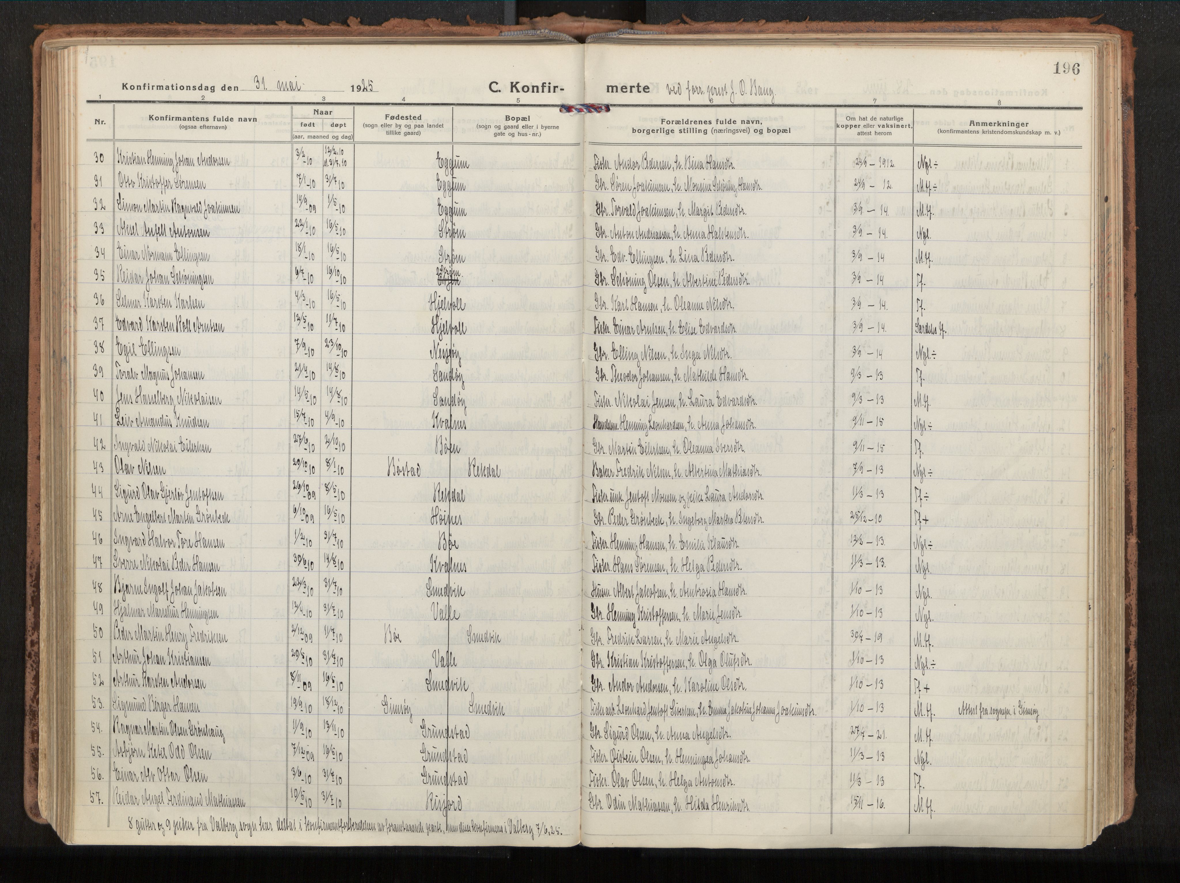 Ministerialprotokoller, klokkerbøker og fødselsregistre - Nordland, SAT/A-1459/880/L1136: Parish register (official) no. 880A10, 1919-1927, p. 196