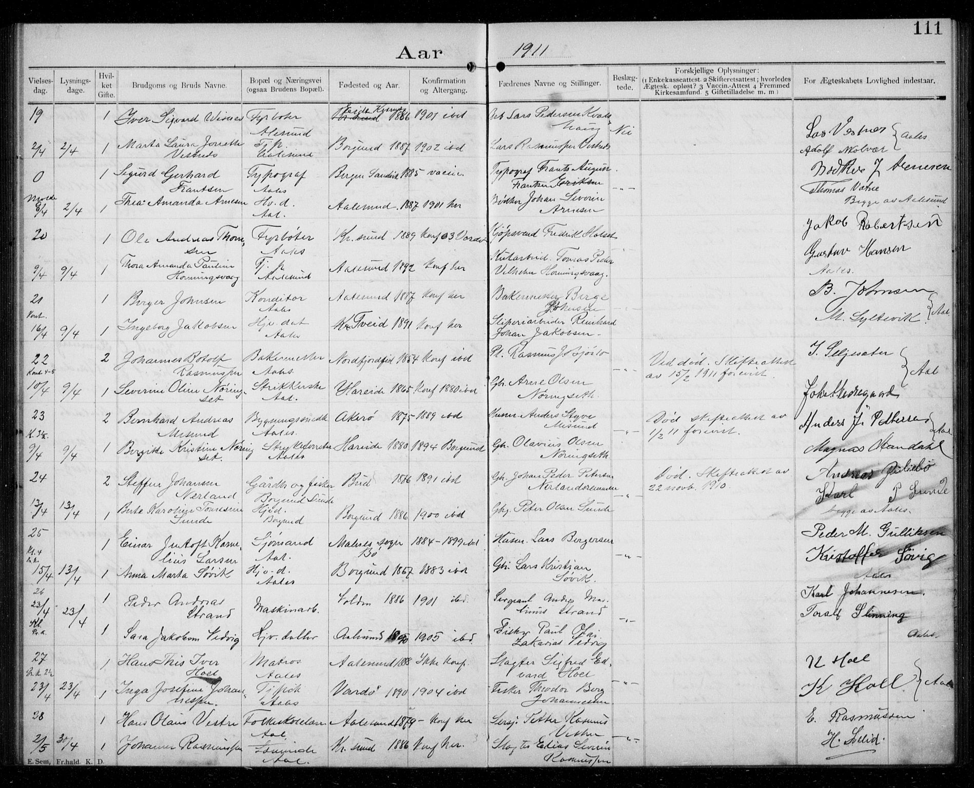 Ministerialprotokoller, klokkerbøker og fødselsregistre - Møre og Romsdal, AV/SAT-A-1454/529/L0458: Banns register no. 529A08, 1901-1918, p. 111