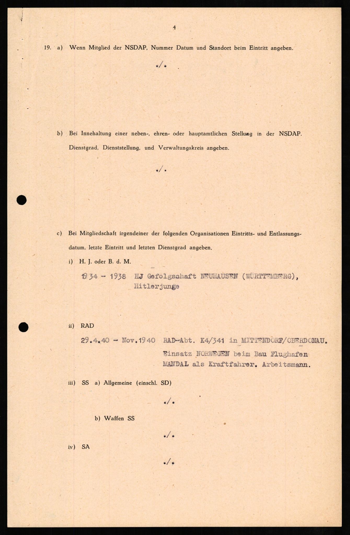 Forsvaret, Forsvarets overkommando II, AV/RA-RAFA-3915/D/Db/L0010: CI Questionaires. Tyske okkupasjonsstyrker i Norge. Tyskere., 1945-1946, p. 624