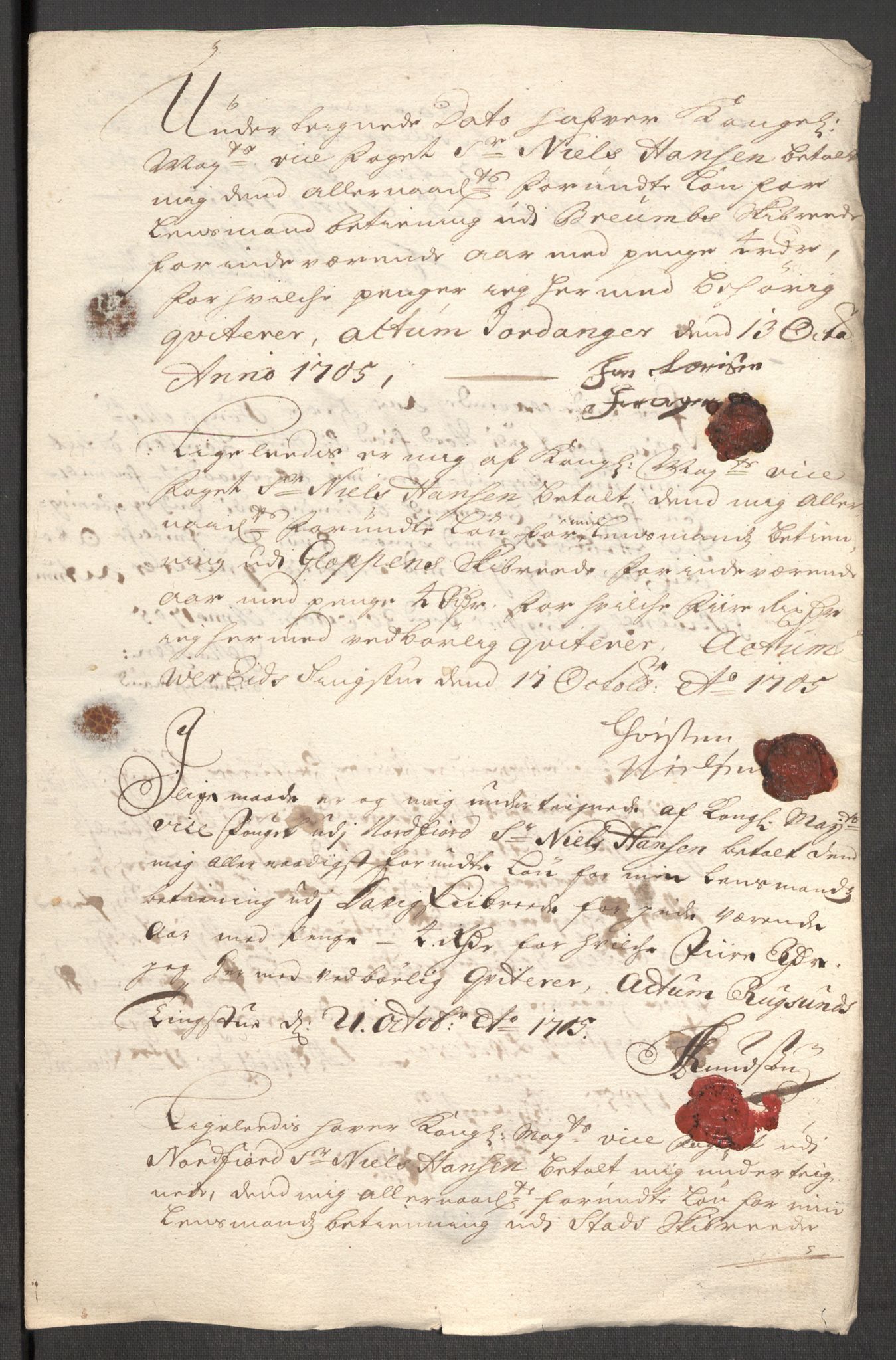 Rentekammeret inntil 1814, Reviderte regnskaper, Fogderegnskap, RA/EA-4092/R53/L3429: Fogderegnskap Sunn- og Nordfjord, 1705, p. 253