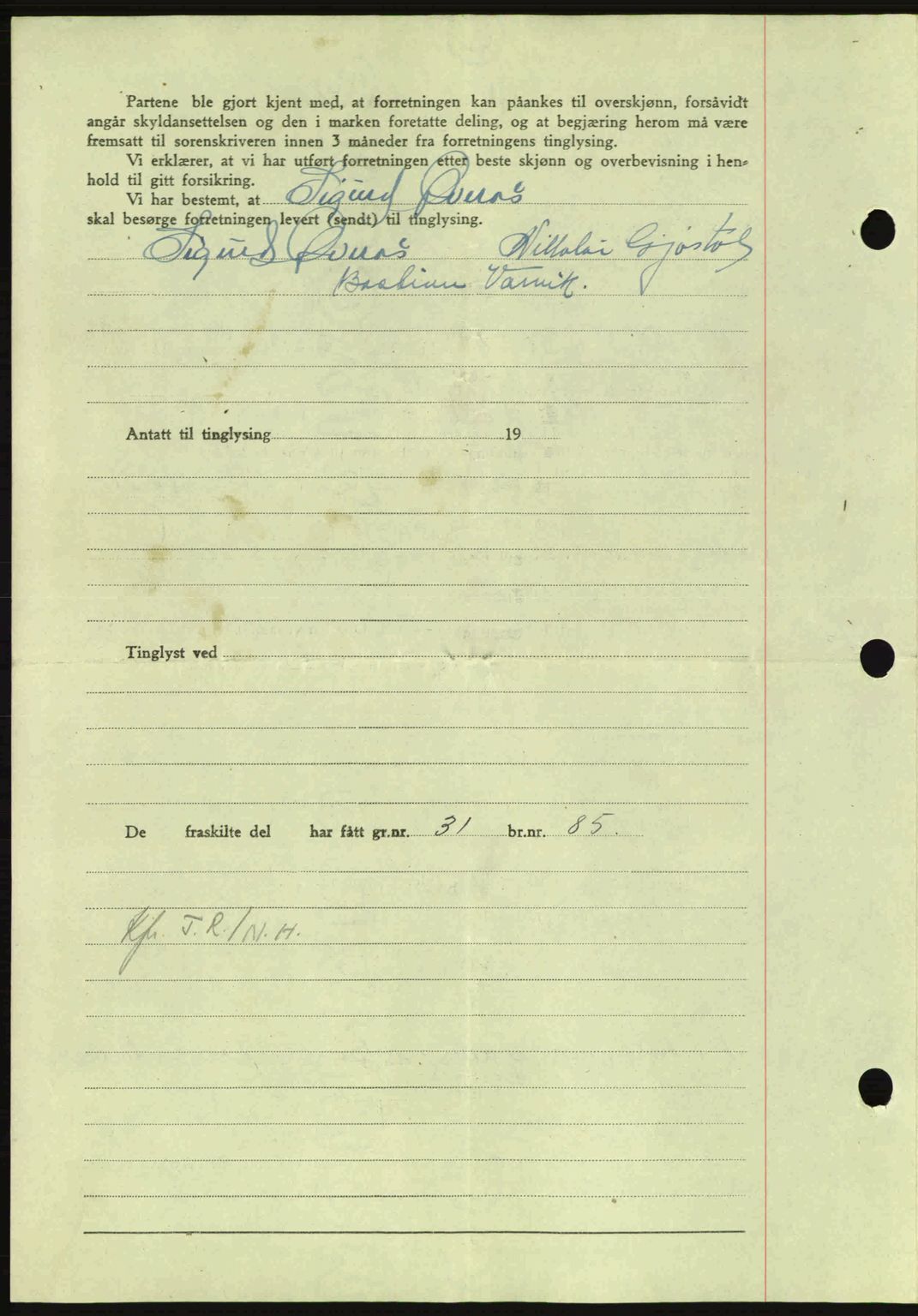 Nordmøre sorenskriveri, AV/SAT-A-4132/1/2/2Ca: Mortgage book no. A98, 1944-1944, Diary no: : 1896/1944