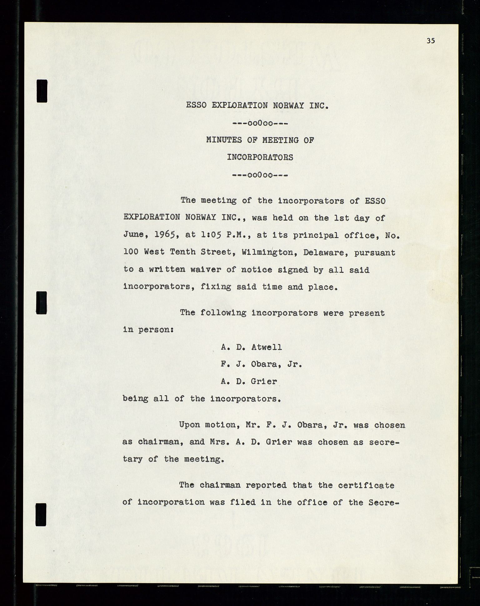 Pa 1512 - Esso Exploration and Production Norway Inc., SAST/A-101917/A/Aa/L0001/0001: Styredokumenter / Corporate records, By-Laws, Board meeting minutes, Incorporations, 1965-1975, p. 35
