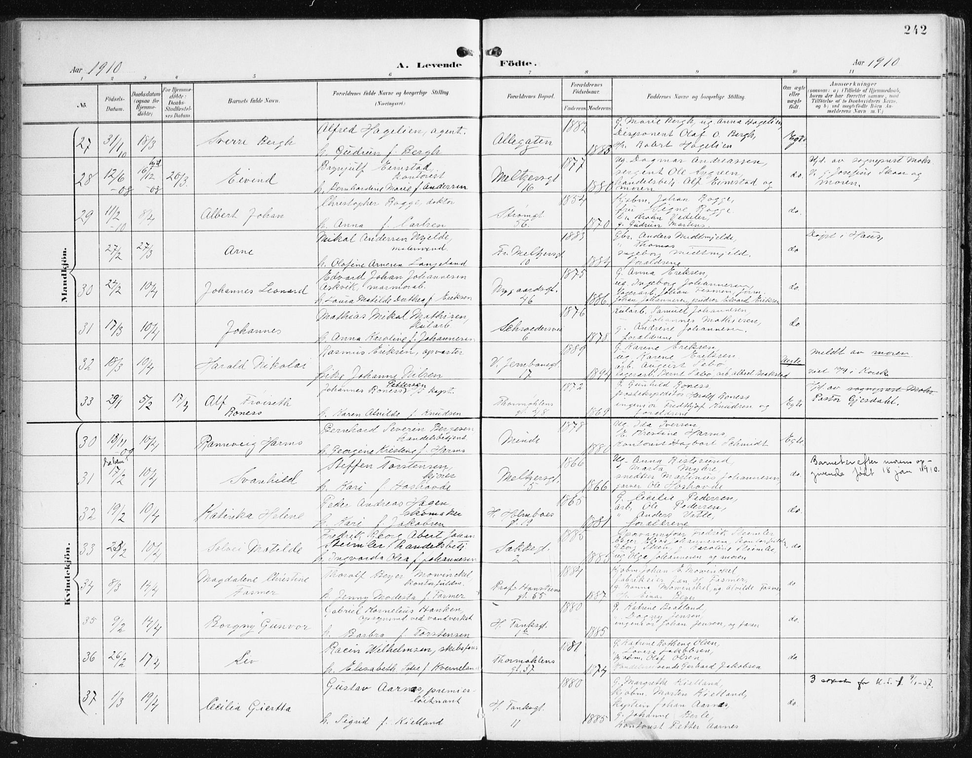 Johanneskirken sokneprestembete, AV/SAB-A-76001/H/Haa/L0002: Parish register (official) no. A 2, 1900-1912, p. 242