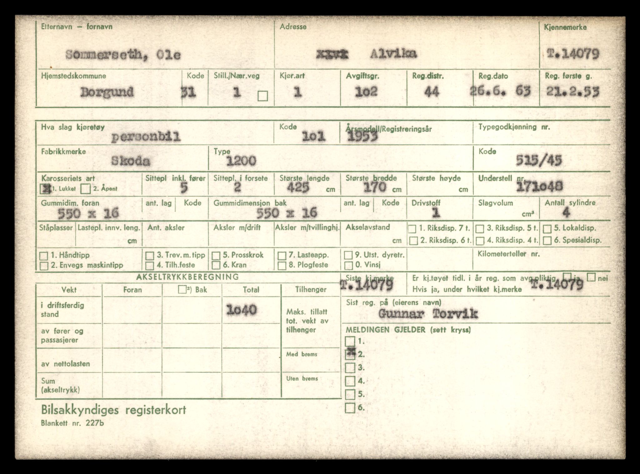 Møre og Romsdal vegkontor - Ålesund trafikkstasjon, AV/SAT-A-4099/F/Fe/L0042: Registreringskort for kjøretøy T 13906 - T 14079, 1927-1998, p. 3239