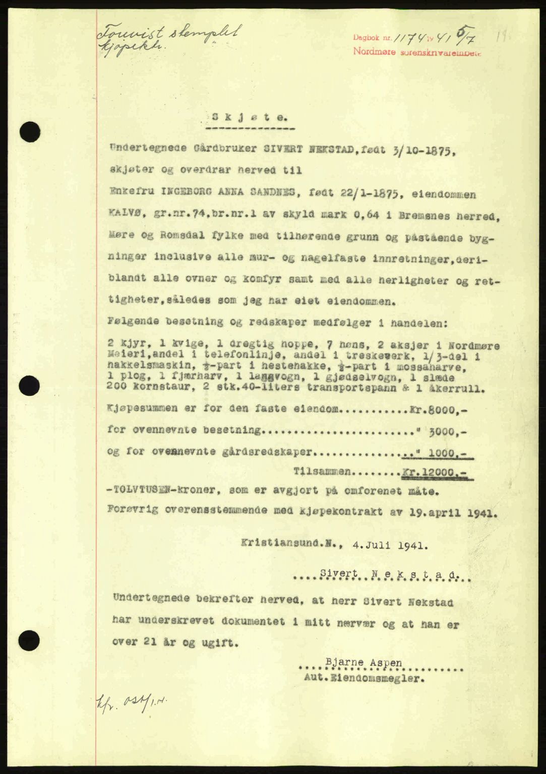 Nordmøre sorenskriveri, SAT/A-4132/1/2/2Ca: Mortgage book no. A90, 1941-1941, Diary no: : 1174/1941