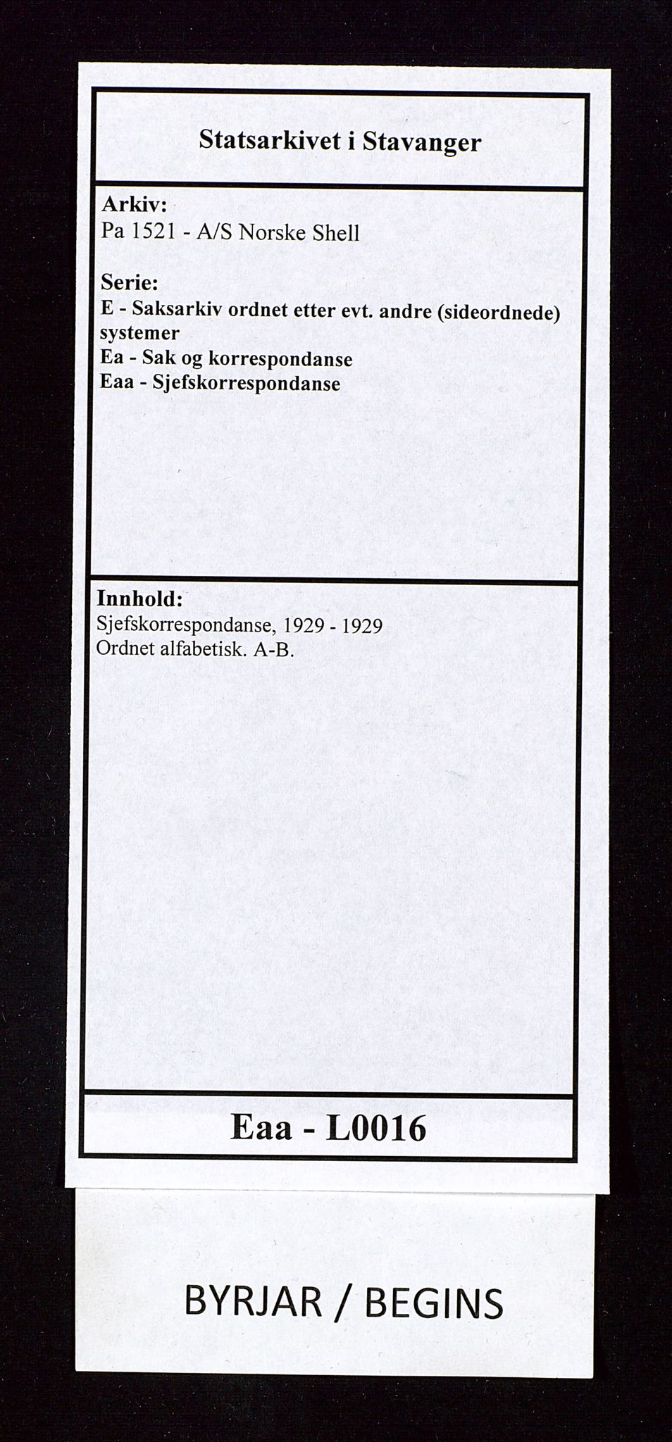 Pa 1521 - A/S Norske Shell, AV/SAST-A-101915/E/Ea/Eaa/L0016: Sjefskorrespondanse, 1929, p. 1