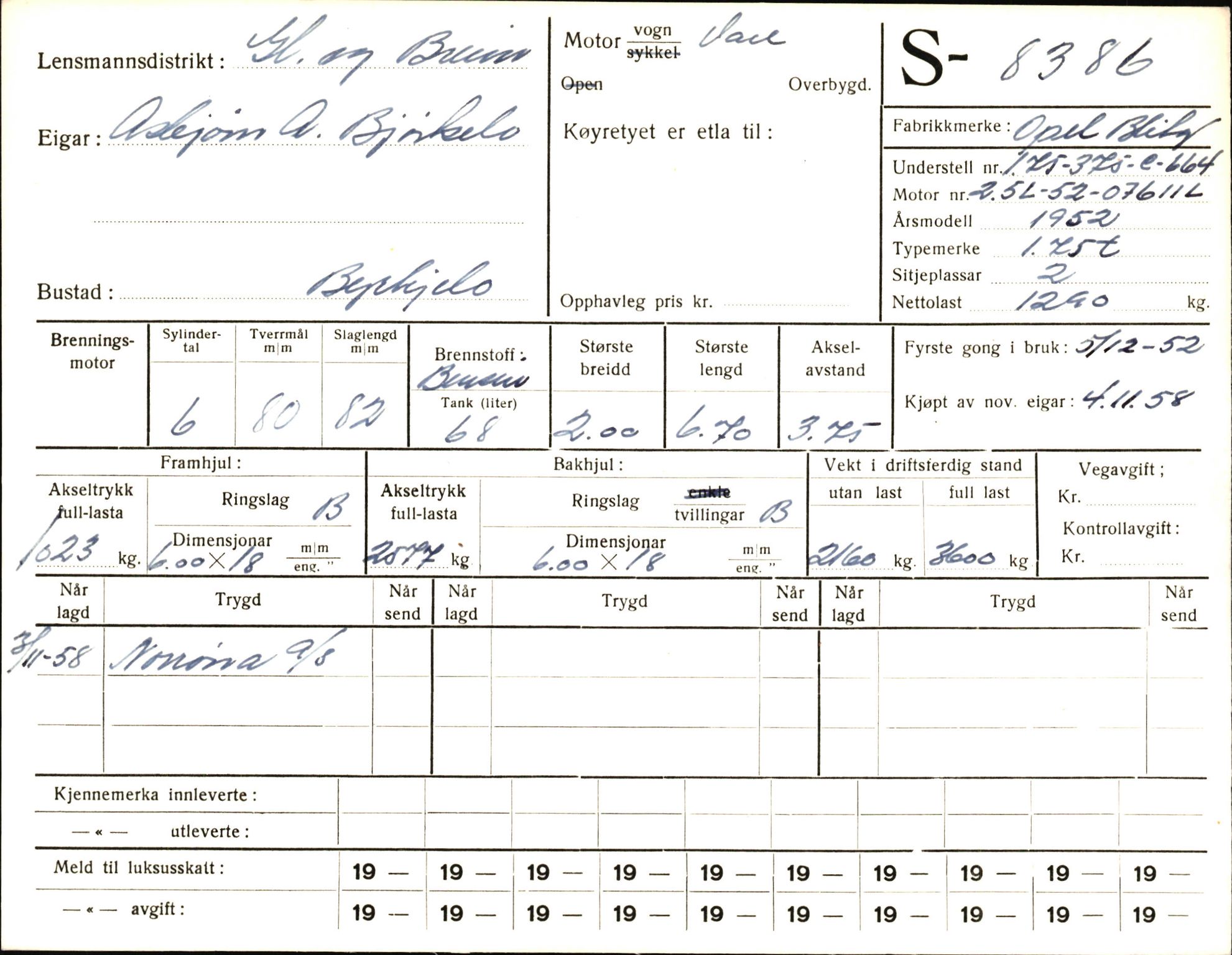 Statens vegvesen, Sogn og Fjordane vegkontor, AV/SAB-A-5301/4/F/L0006: Registerkort utmeldte Fjordane S8300-9500, 1930-1961, p. 138