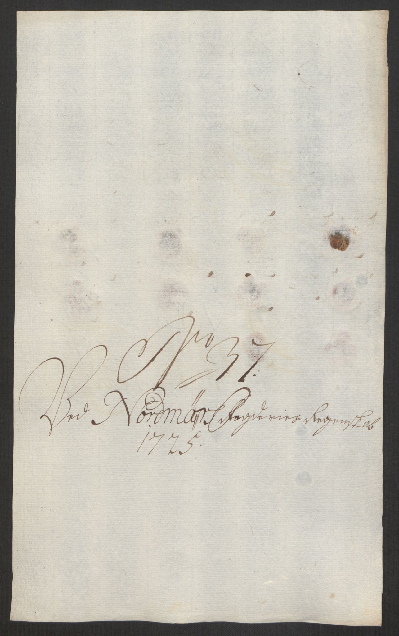 Rentekammeret inntil 1814, Reviderte regnskaper, Fogderegnskap, RA/EA-4092/R56/L3758: Fogderegnskap Nordmøre, 1725, p. 256