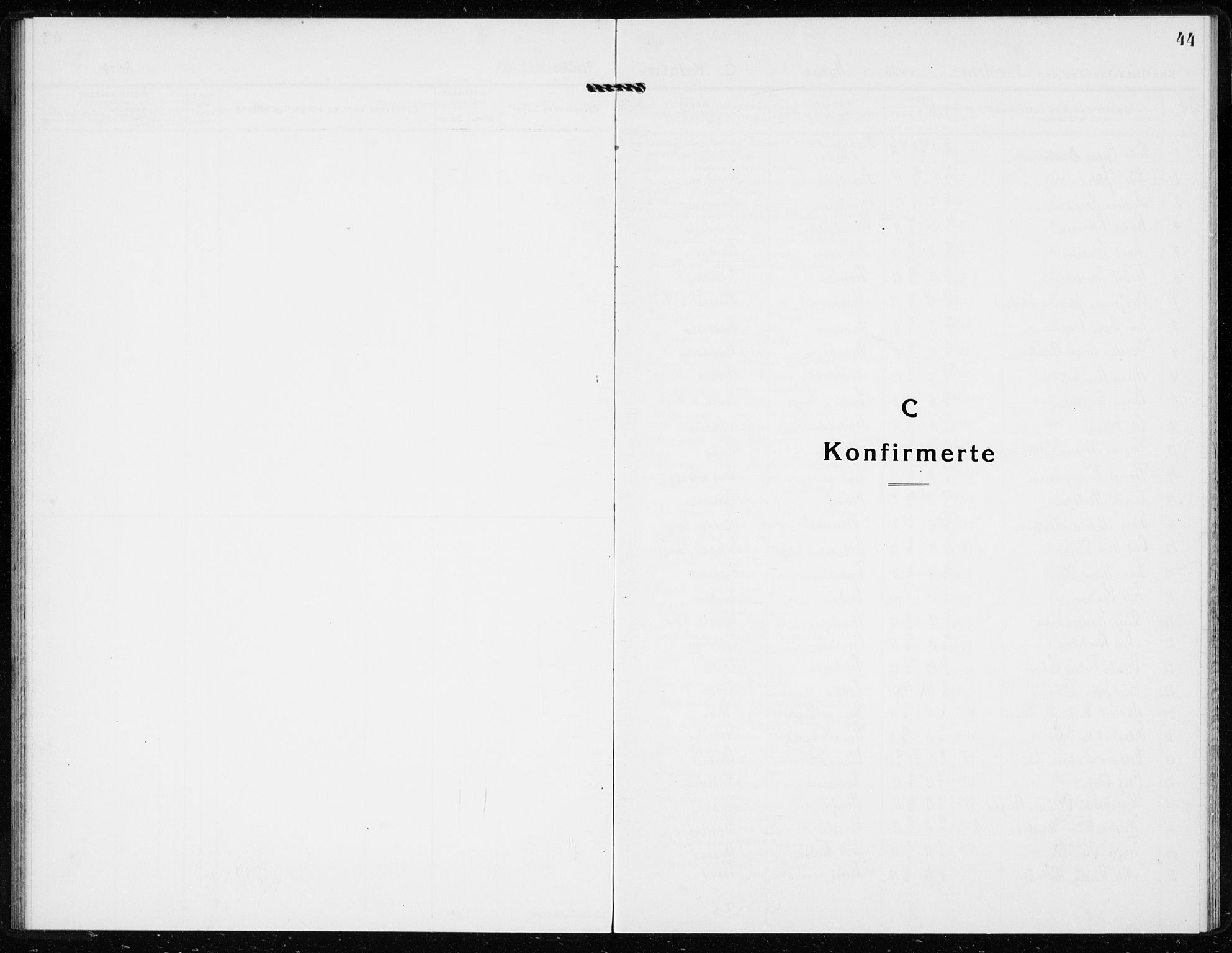 Modum kirkebøker, SAKO/A-234/G/Gc/L0003: Parish register (copy) no. III 3, 1926-1934, p. 44