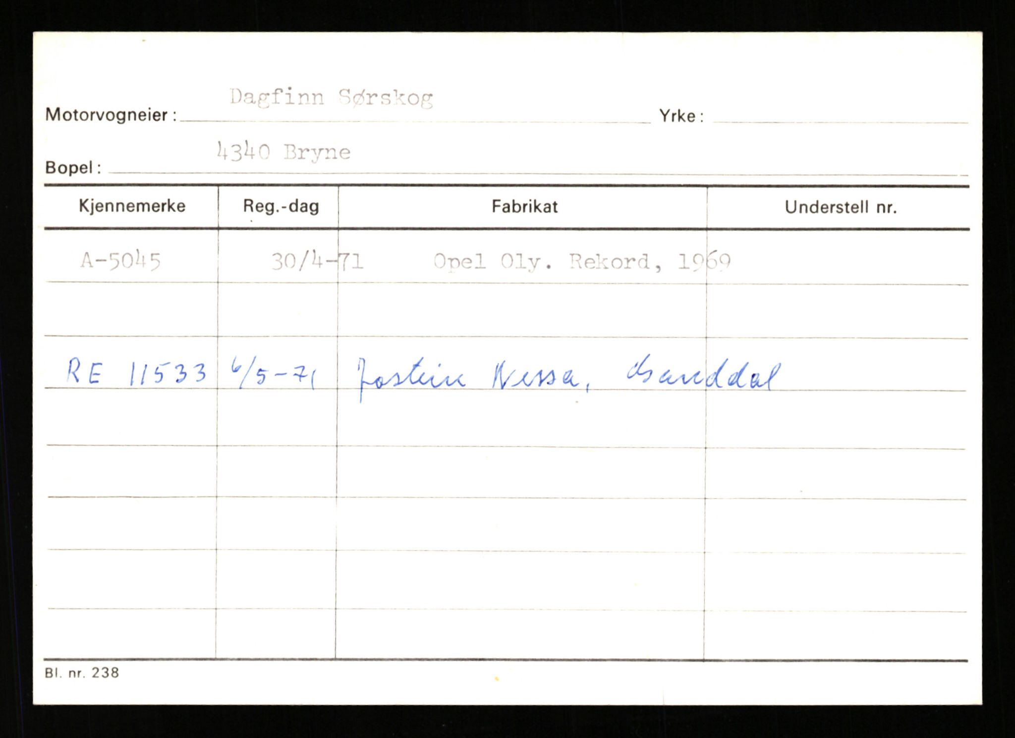 Stavanger trafikkstasjon, AV/SAST-A-101942/0/G/L0001: Registreringsnummer: 0 - 5782, 1930-1971, p. 2955