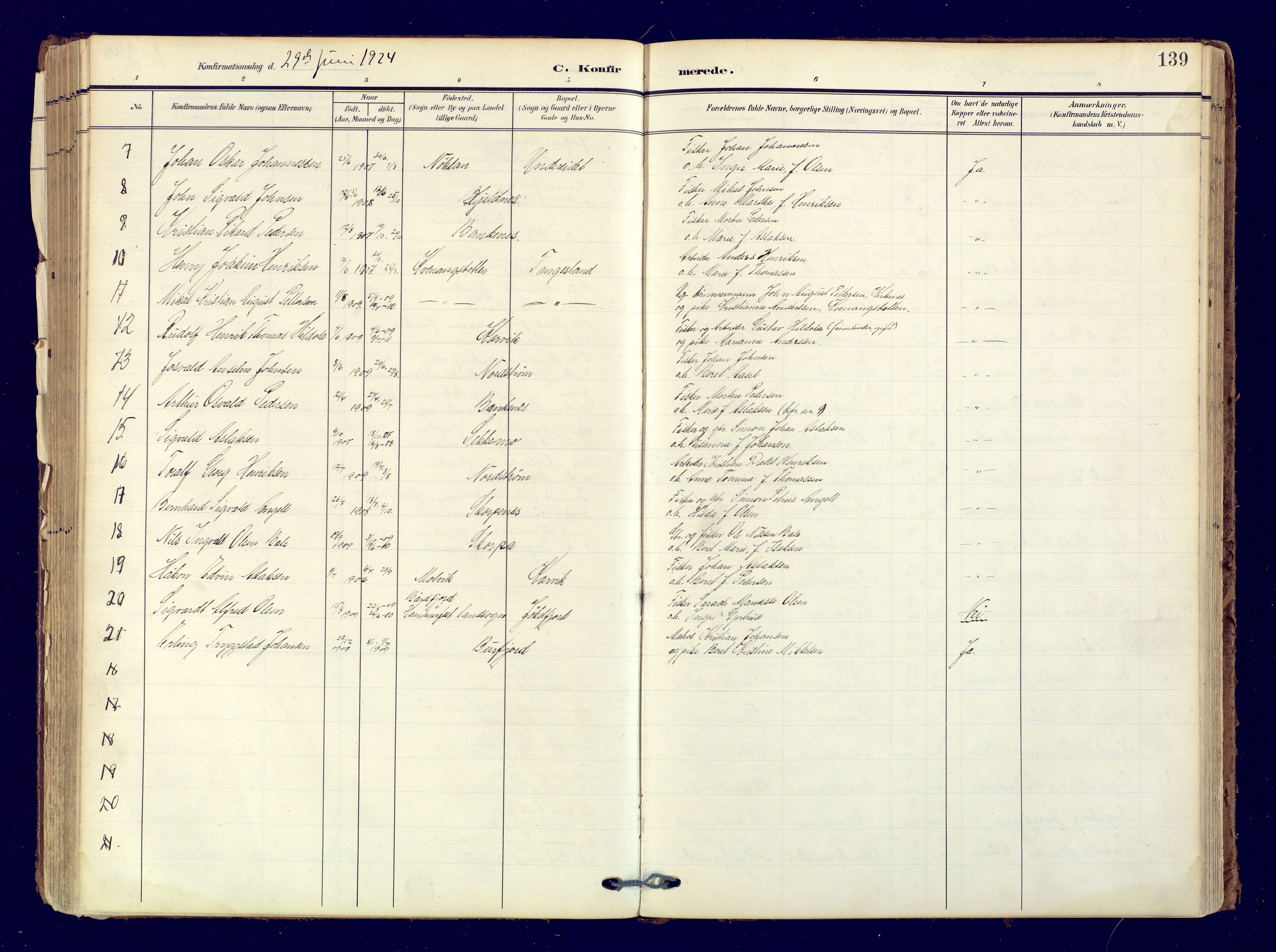 Skjervøy sokneprestkontor, AV/SATØ-S-1300/H/Ha/Haa: Parish register (official) no. 19, 1908-1936, p. 139