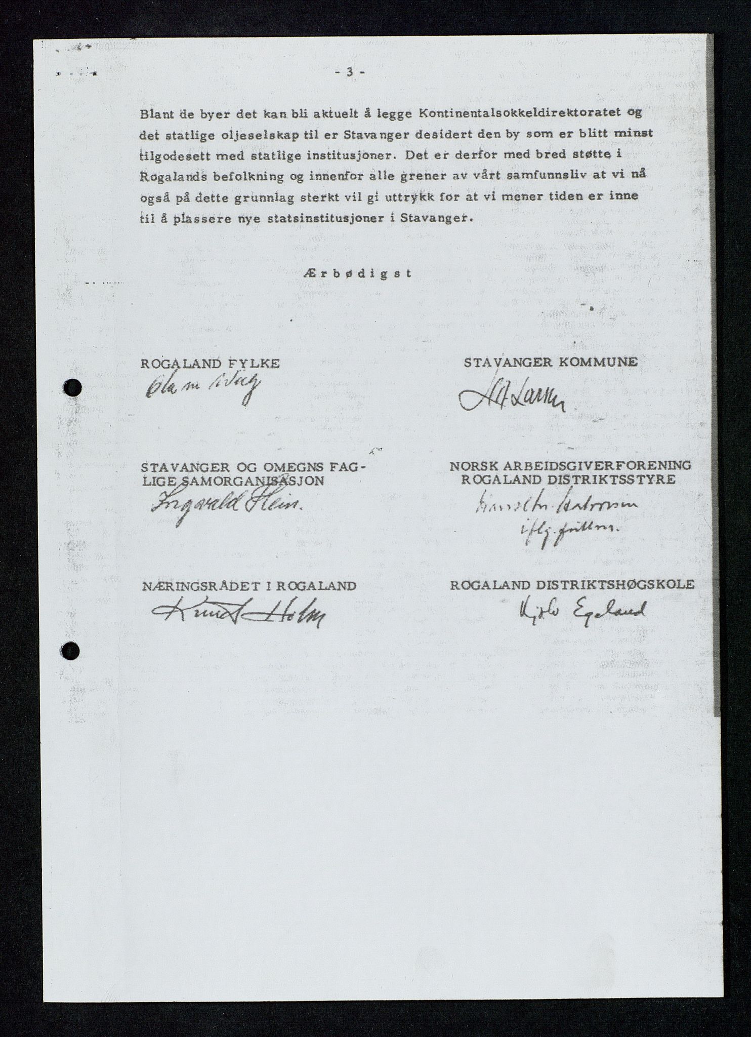 Industridepartementet, Oljekontoret, AV/SAST-A-101348/Db/L0003: Helikopterflyving og helikopterdekk, redningsheis i helikopter, ID Olje, div., 1966-1973, p. 848