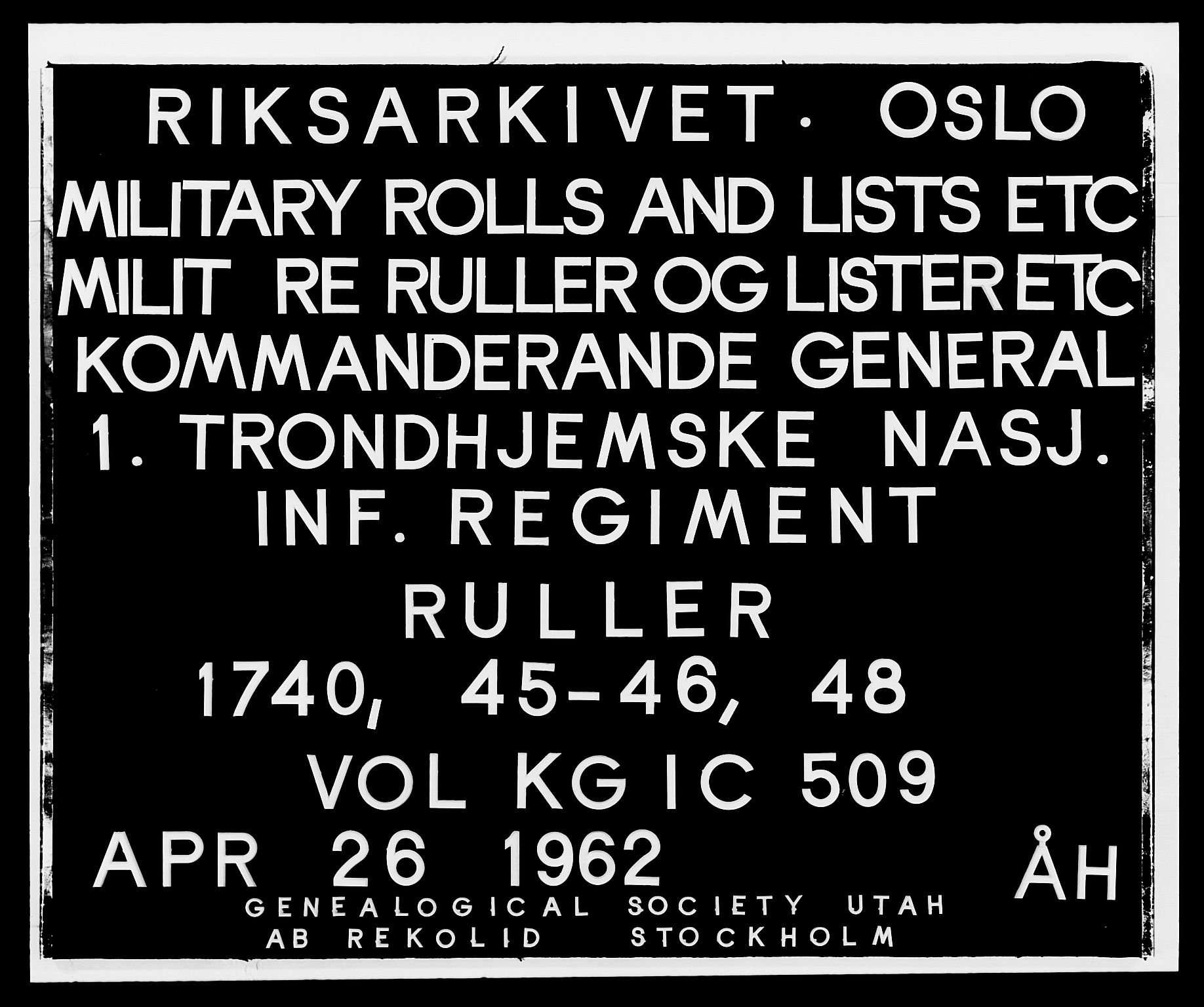 Kommanderende general (KG I) med Det norske krigsdirektorium, RA/EA-5419/E/Ea/L0509: 1. Trondheimske regiment, 1740-1748, p. 1