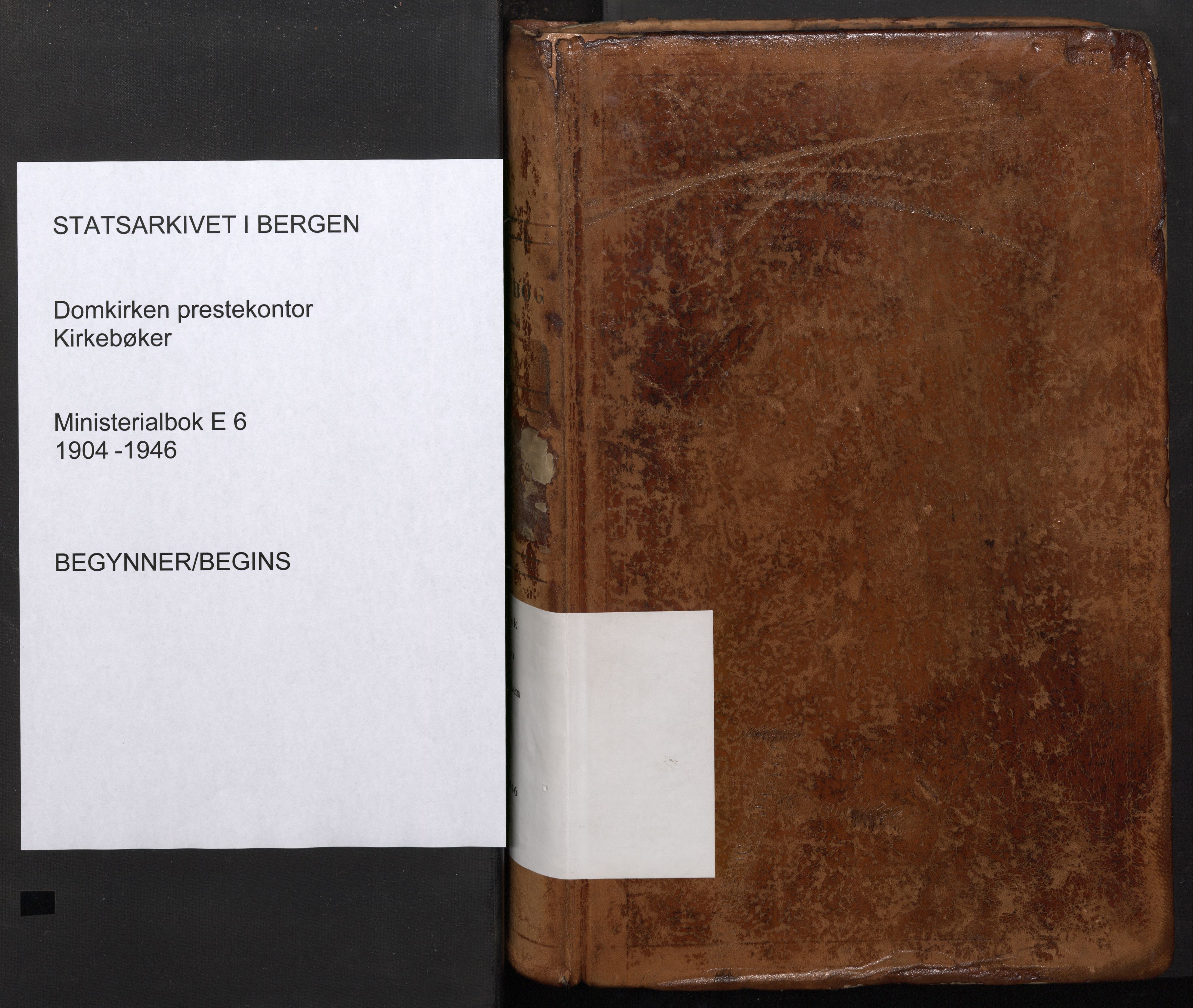 Domkirken sokneprestembete, SAB/A-74801/H/Haa/L0044: Parish register (official) no. E 6, 1904-1946