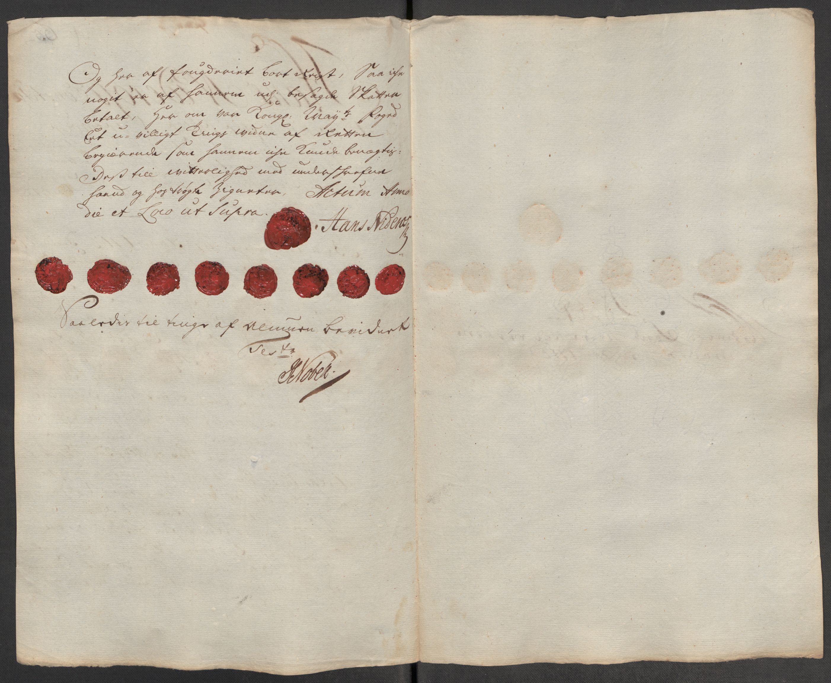 Rentekammeret inntil 1814, Reviderte regnskaper, Fogderegnskap, AV/RA-EA-4092/R56/L3746: Fogderegnskap Nordmøre, 1712, p. 239