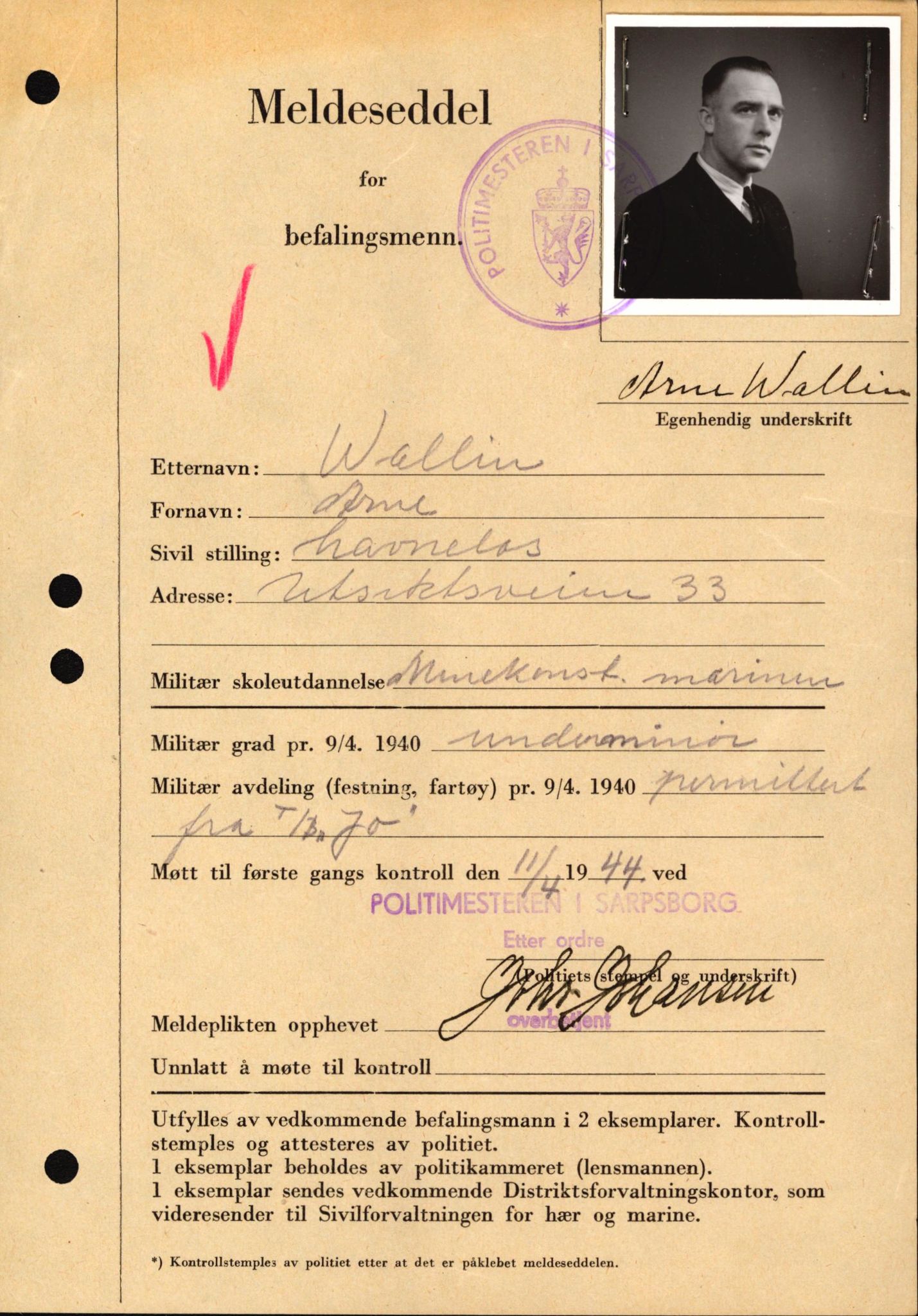 Forsvaret, Forsvarets krigshistoriske avdeling, AV/RA-RAFA-2017/Y/Yf/L0209: II-C-11-2121  -  Okkupasjonstiden.  Meldesedler for befal med foto og oppl. om militær grad 9. apr. 1940., 1944-1945, p. 1228