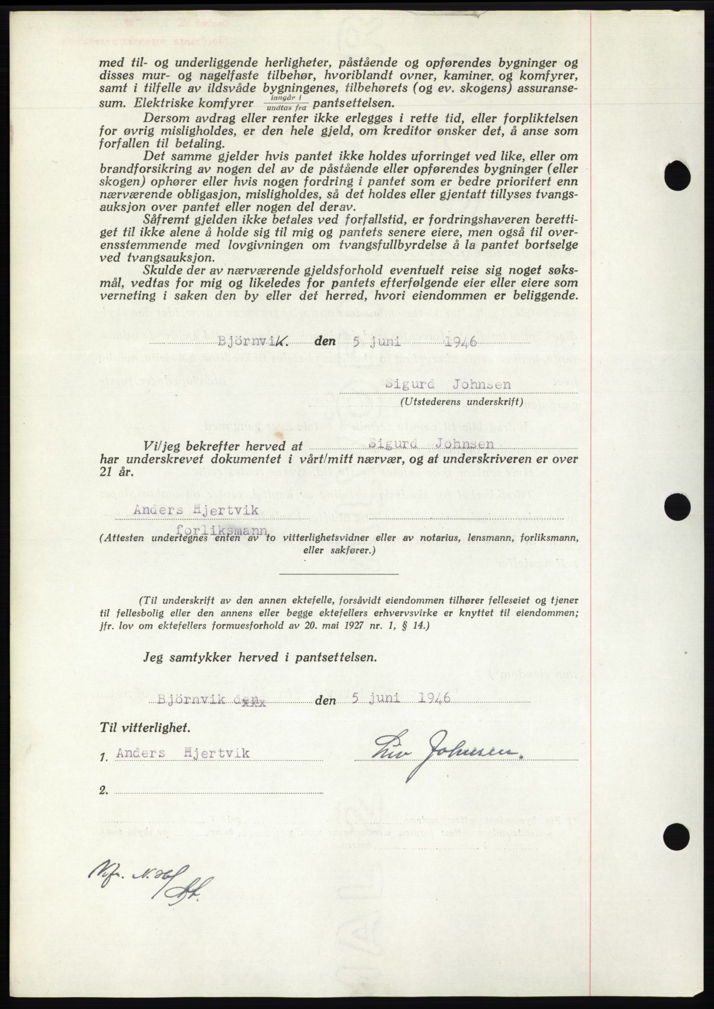 Nordmøre sorenskriveri, AV/SAT-A-4132/1/2/2Ca: Mortgage book no. B94, 1946-1946, Diary no: : 1276/1946