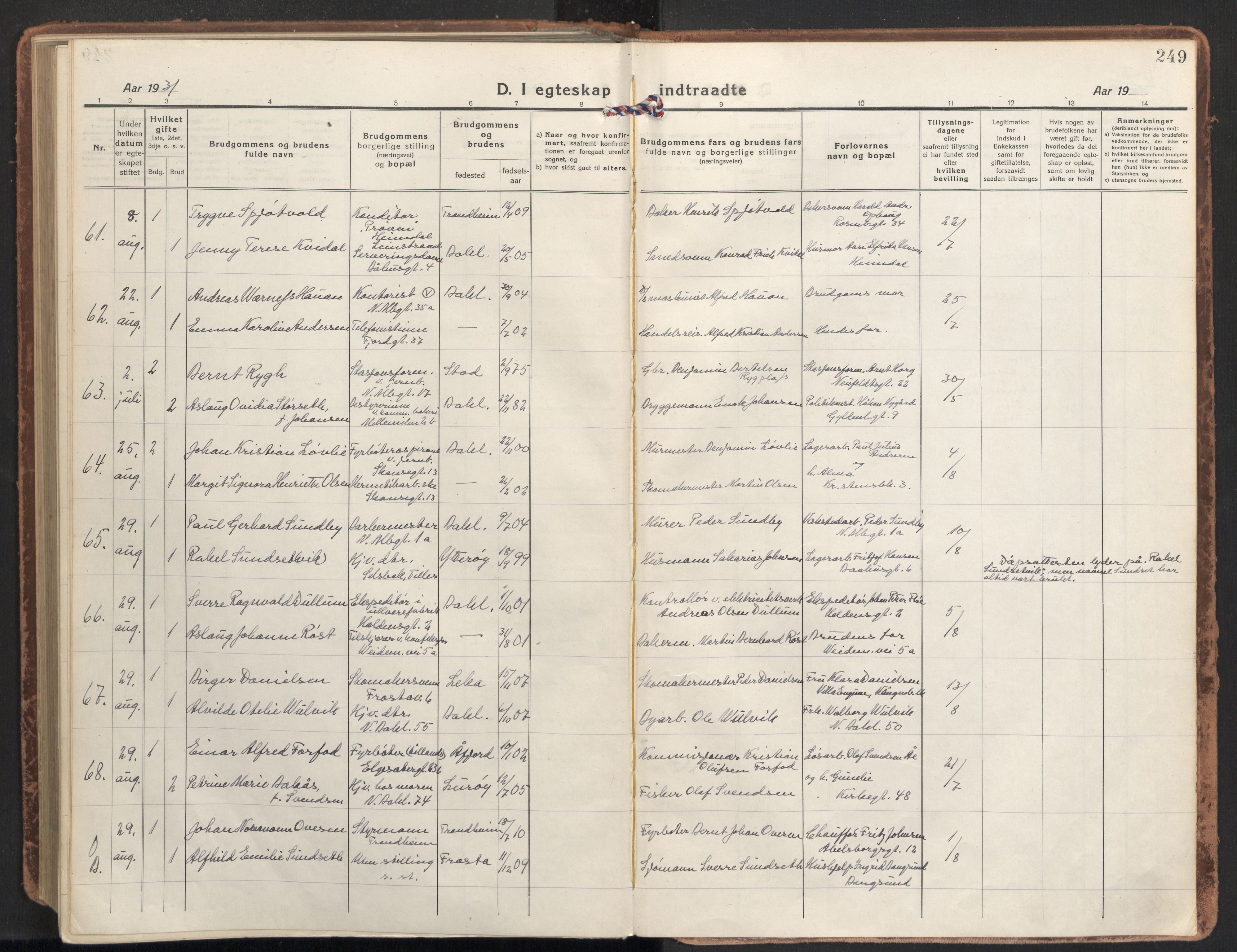 Ministerialprotokoller, klokkerbøker og fødselsregistre - Sør-Trøndelag, SAT/A-1456/604/L0206: Parish register (official) no. 604A26, 1917-1931, p. 249