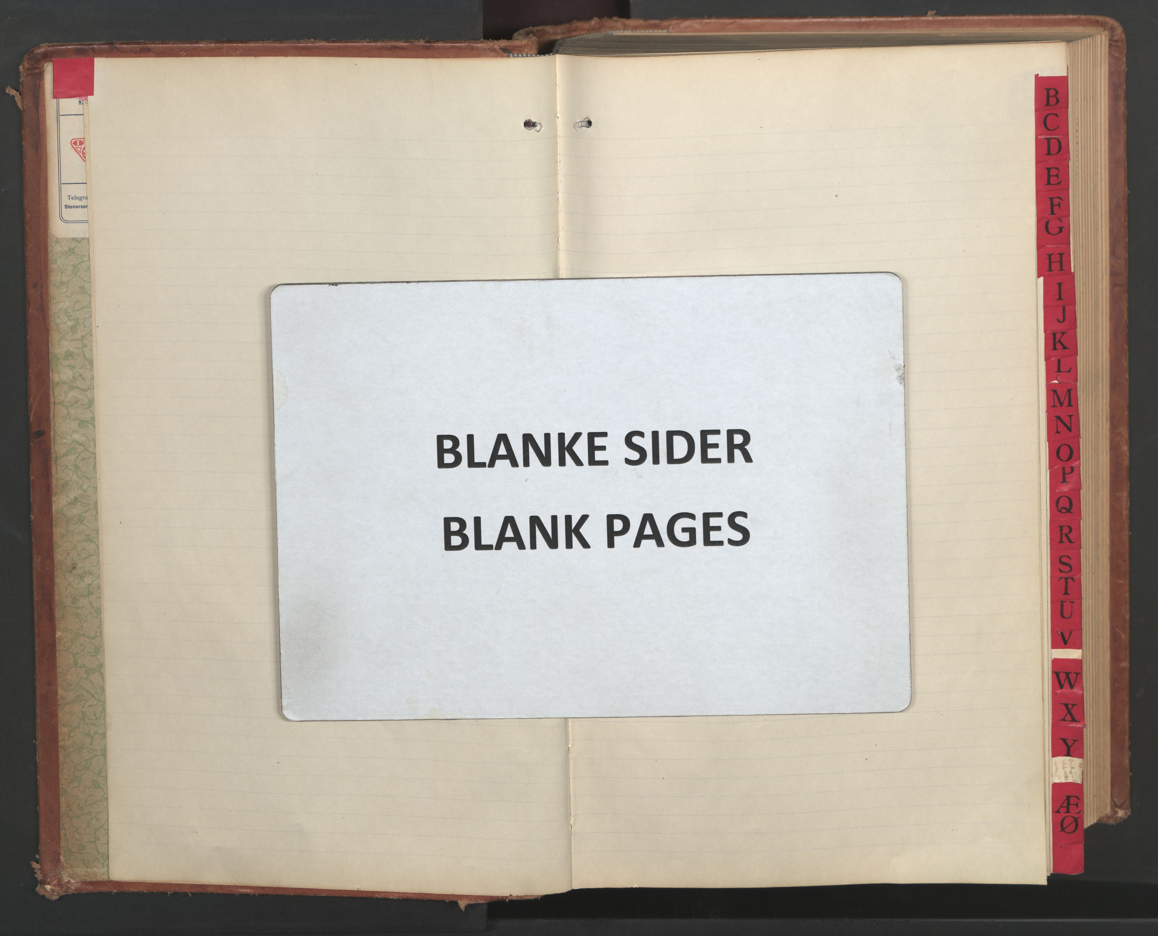 Ministerialprotokoller, klokkerbøker og fødselsregistre - Møre og Romsdal, SAT/A-1454/551/L0633: Parish register (copy) no. 551C05, 1921-1961