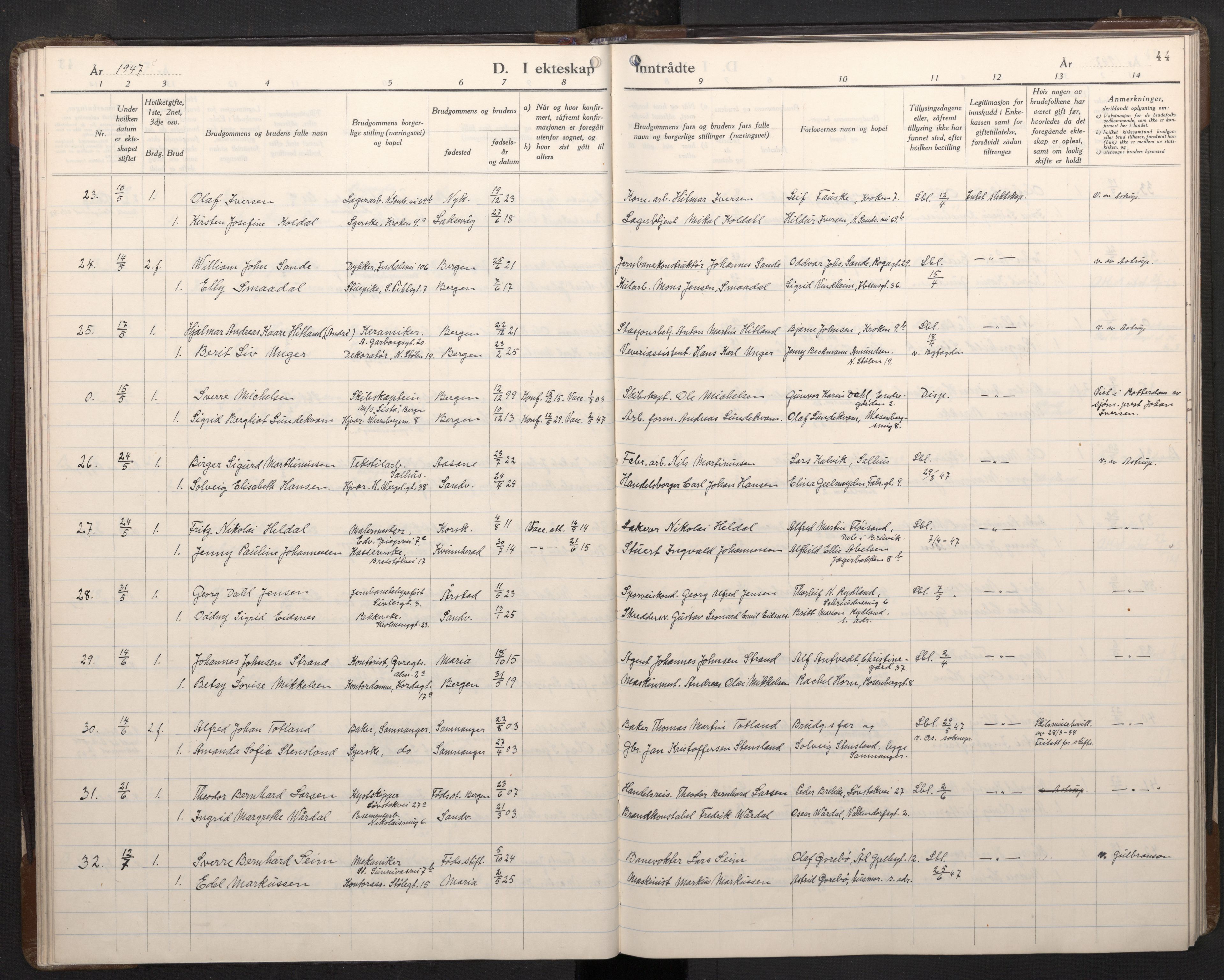 Mariakirken Sokneprestembete, AV/SAB-A-76901/H/Haa/L0019: Parish register (official) no. D 1, 1939-1963, p. 43b-44a