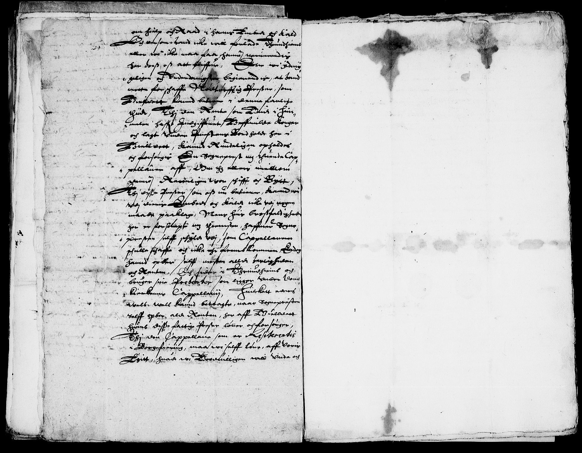Danske Kanselli, Skapsaker, AV/RA-EA-4061/F/L0076: Skap 15, pakke 82-84, 1589-1722, p. 30