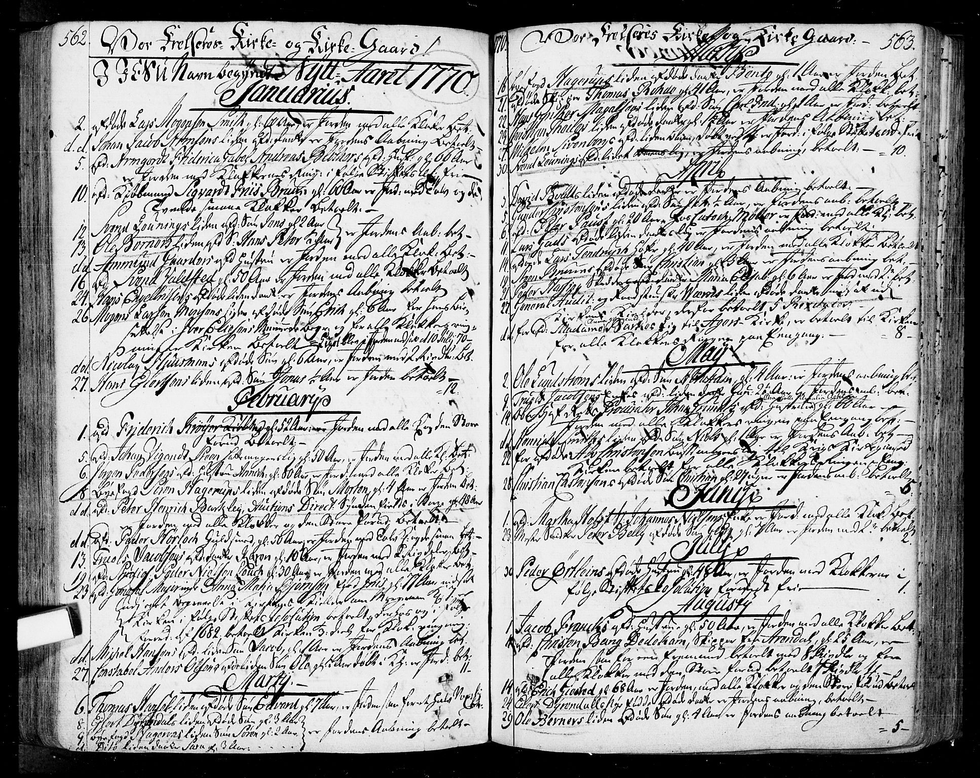 Oslo domkirke Kirkebøker, SAO/A-10752/F/Fa/L0004: Parish register (official) no. 4, 1743-1786, p. 562-563