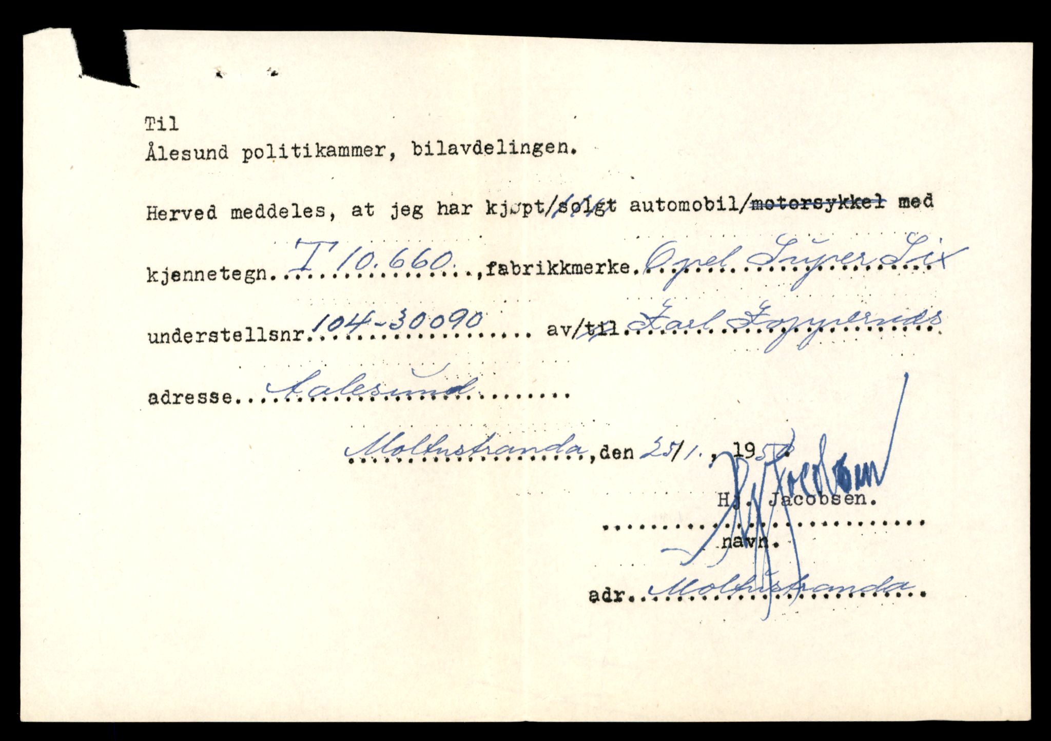 Møre og Romsdal vegkontor - Ålesund trafikkstasjon, AV/SAT-A-4099/F/Fe/L0022: Registreringskort for kjøretøy T 10584 - T 10694, 1927-1998, p. 2165