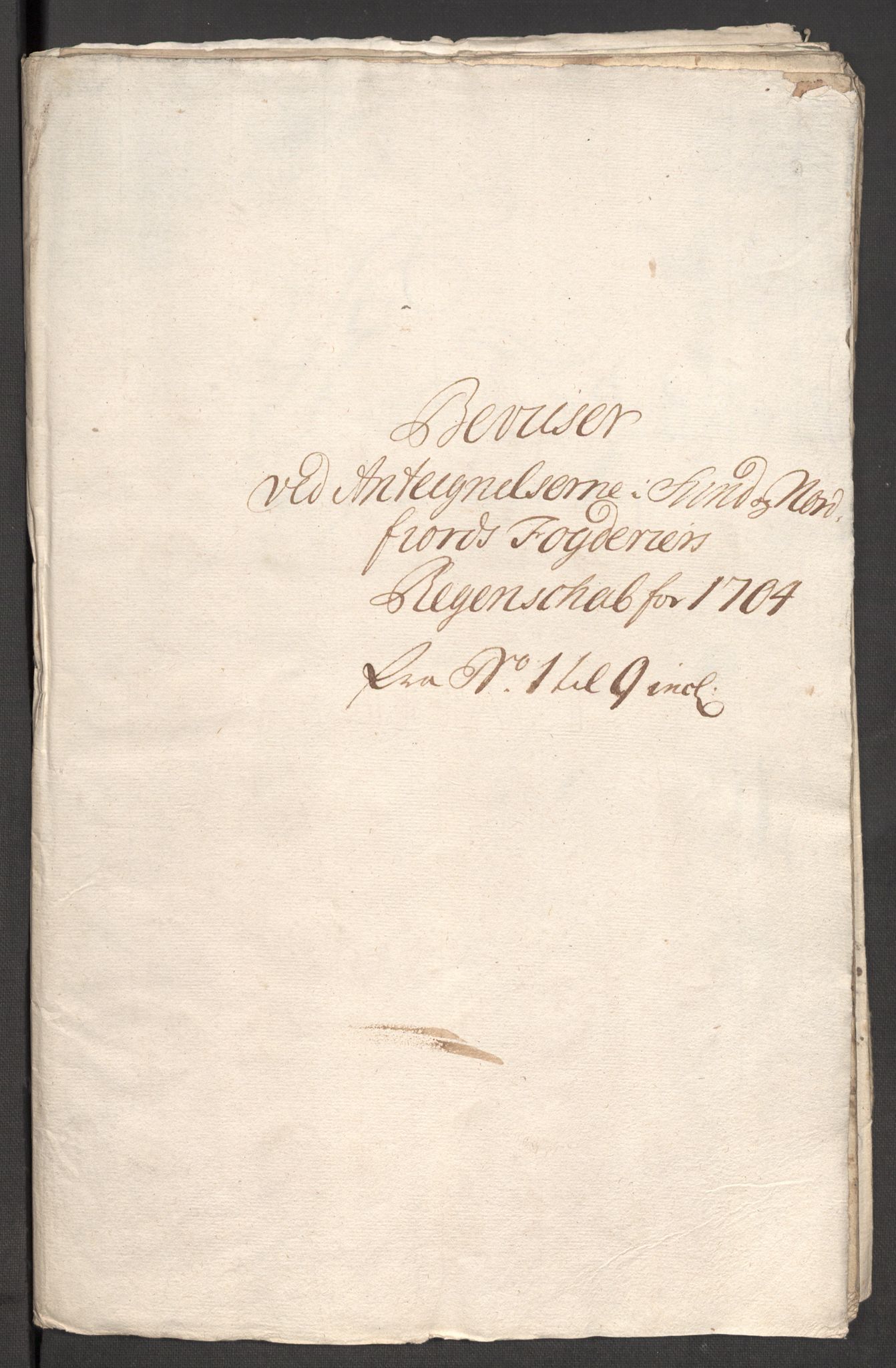 Rentekammeret inntil 1814, Reviderte regnskaper, Fogderegnskap, RA/EA-4092/R53/L3428: Fogderegnskap Sunn- og Nordfjord, 1704, p. 296