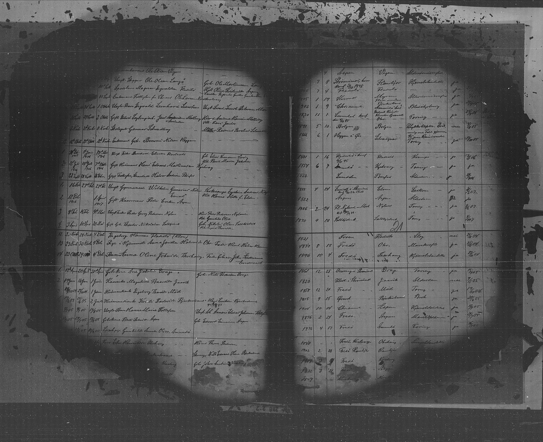 Kristiansund sokneprestkontor, AV/SAT-A-1068/1/I/I1: Parish register (official) no. 30, 1880-1919, p. 21