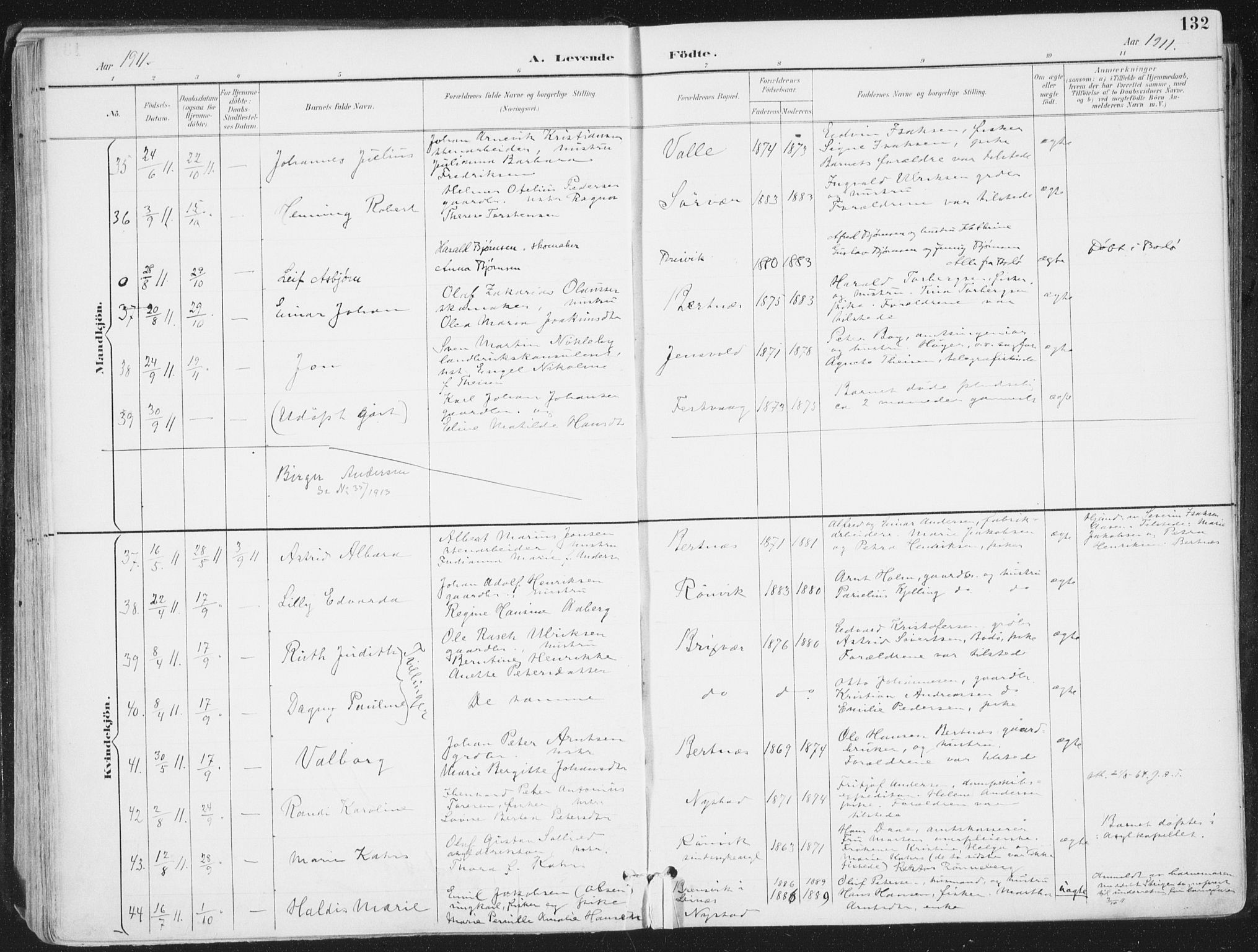 Ministerialprotokoller, klokkerbøker og fødselsregistre - Nordland, SAT/A-1459/802/L0055: Parish register (official) no. 802A02, 1894-1915, p. 132