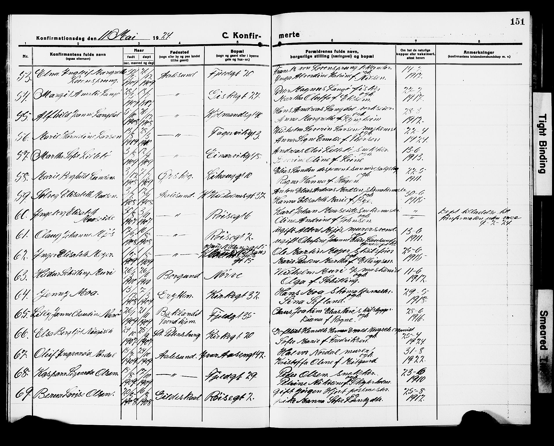 Ministerialprotokoller, klokkerbøker og fødselsregistre - Møre og Romsdal, AV/SAT-A-1454/529/L0472: Parish register (copy) no. 529C09, 1917-1929, p. 151