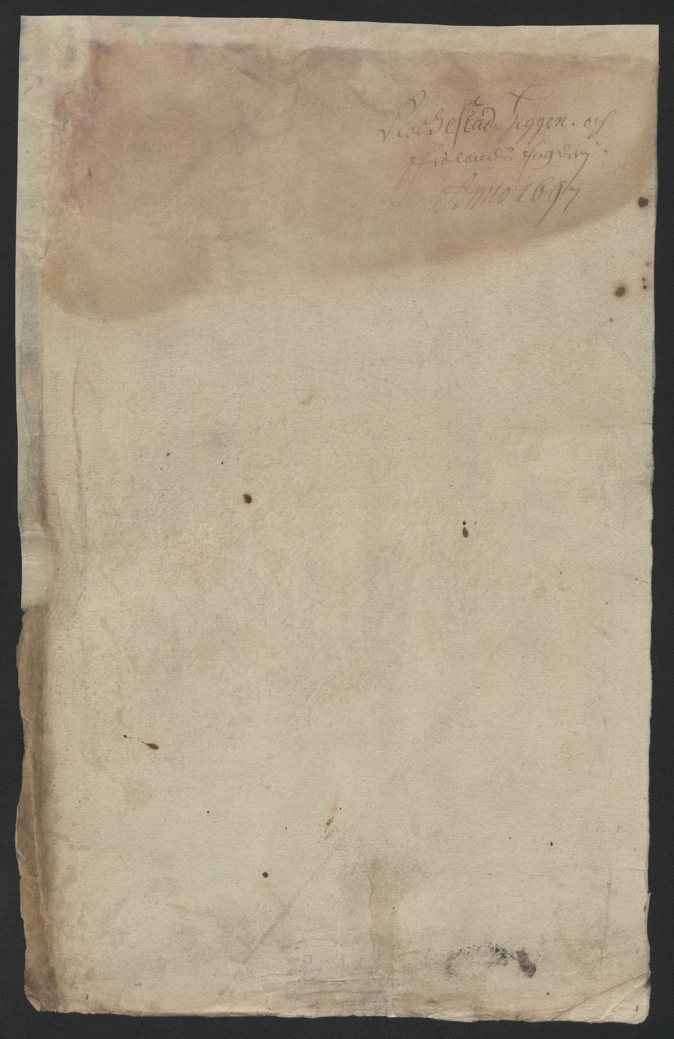 Rentekammeret inntil 1814, Reviderte regnskaper, Fogderegnskap, AV/RA-EA-4092/R07/L0287: Fogderegnskap Rakkestad, Heggen og Frøland, 1697, p. 24