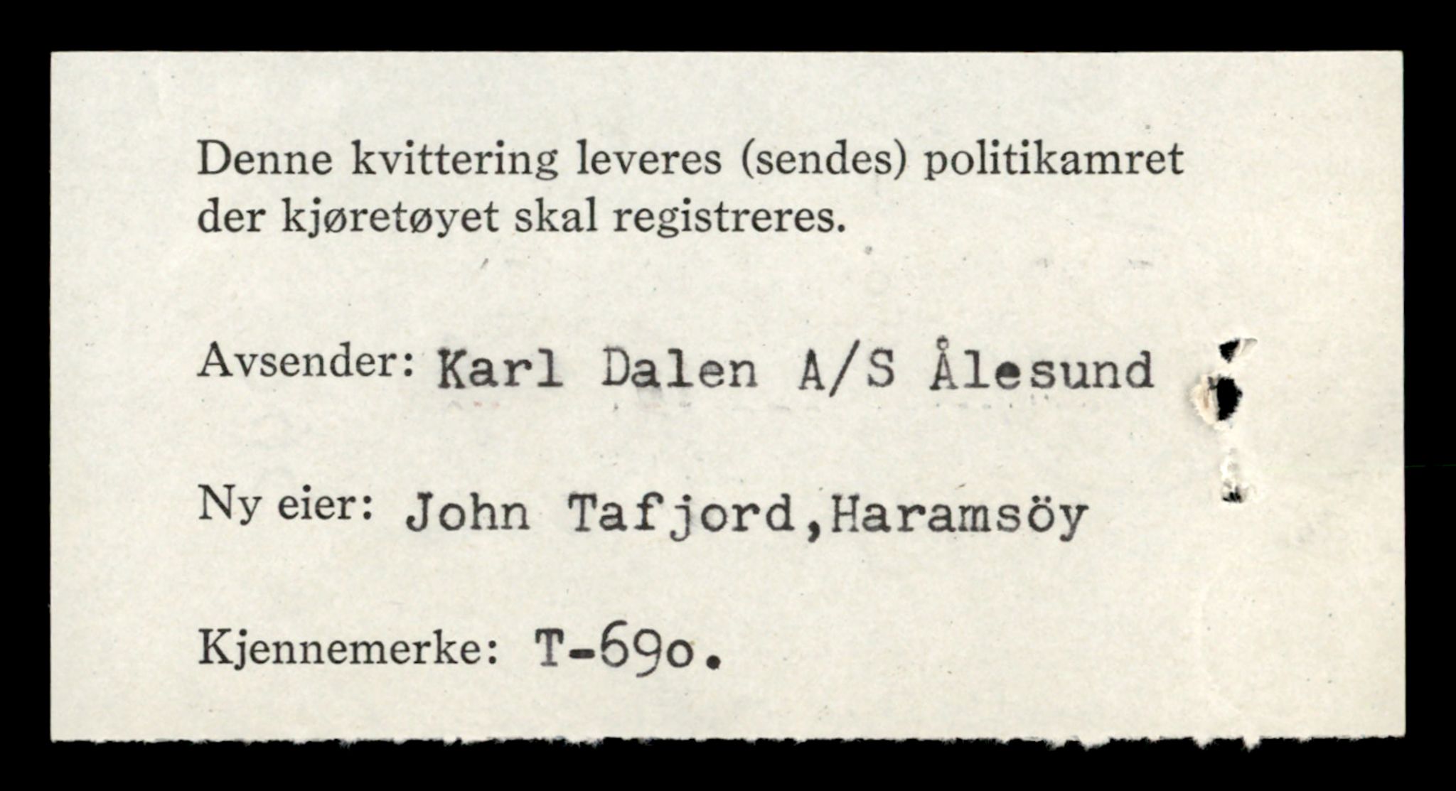 Møre og Romsdal vegkontor - Ålesund trafikkstasjon, SAT/A-4099/F/Fe/L0007: Registreringskort for kjøretøy T 651 - T 746, 1927-1998, p. 1322