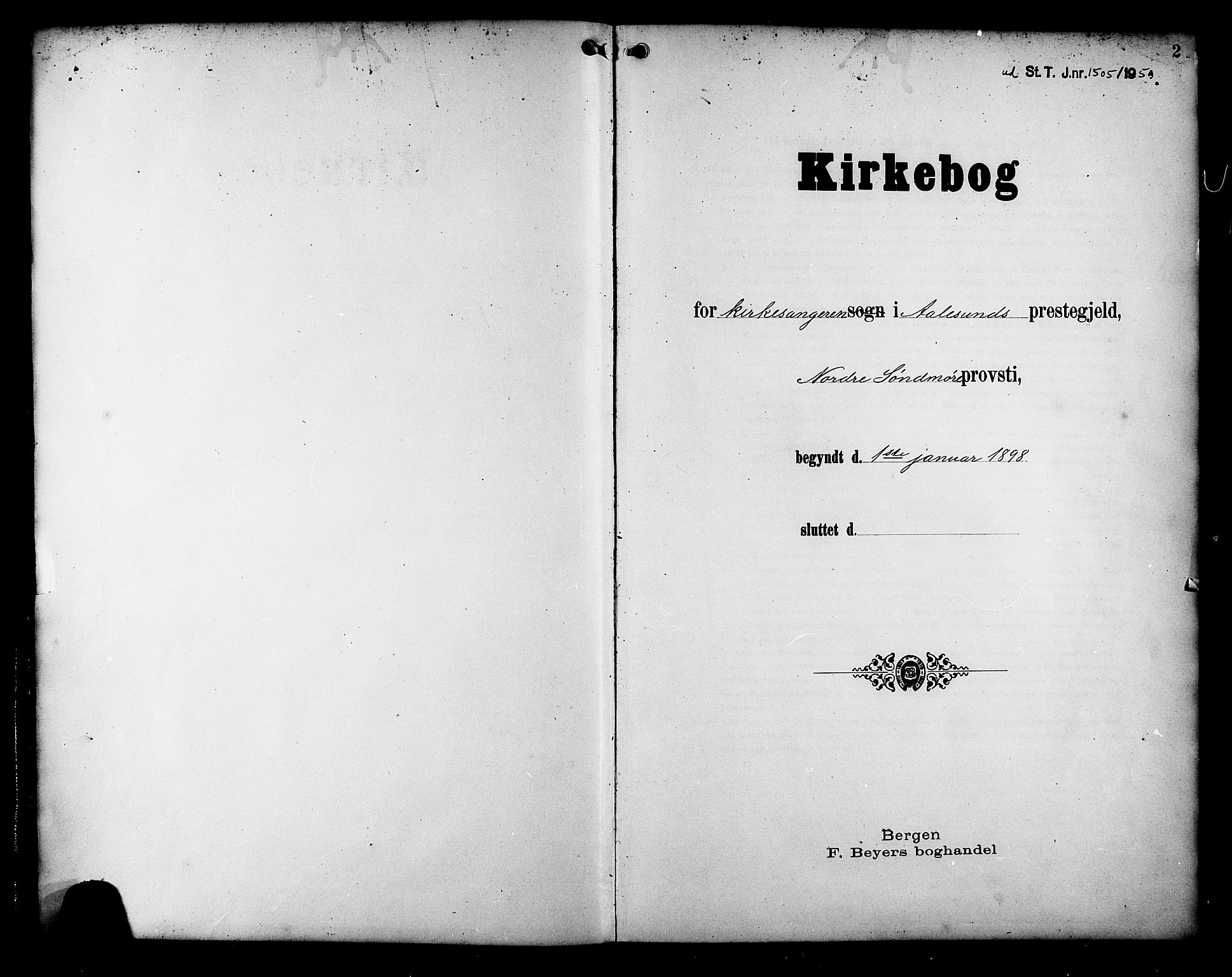Ministerialprotokoller, klokkerbøker og fødselsregistre - Møre og Romsdal, SAT/A-1454/529/L0469: Parish register (copy) no. 529C06, 1898-1906, p. 2