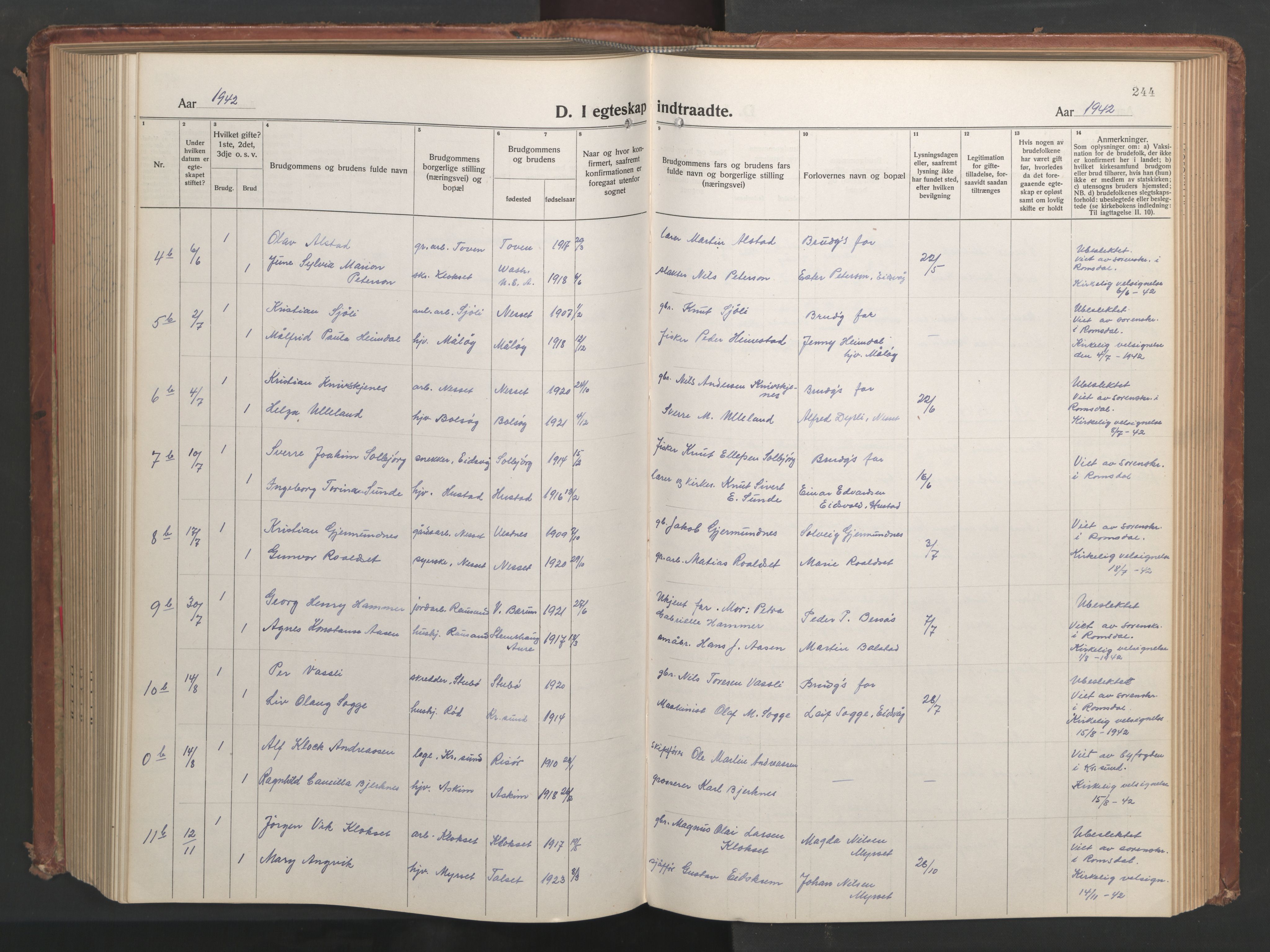 Ministerialprotokoller, klokkerbøker og fødselsregistre - Møre og Romsdal, SAT/A-1454/551/L0633: Parish register (copy) no. 551C05, 1921-1961, p. 244