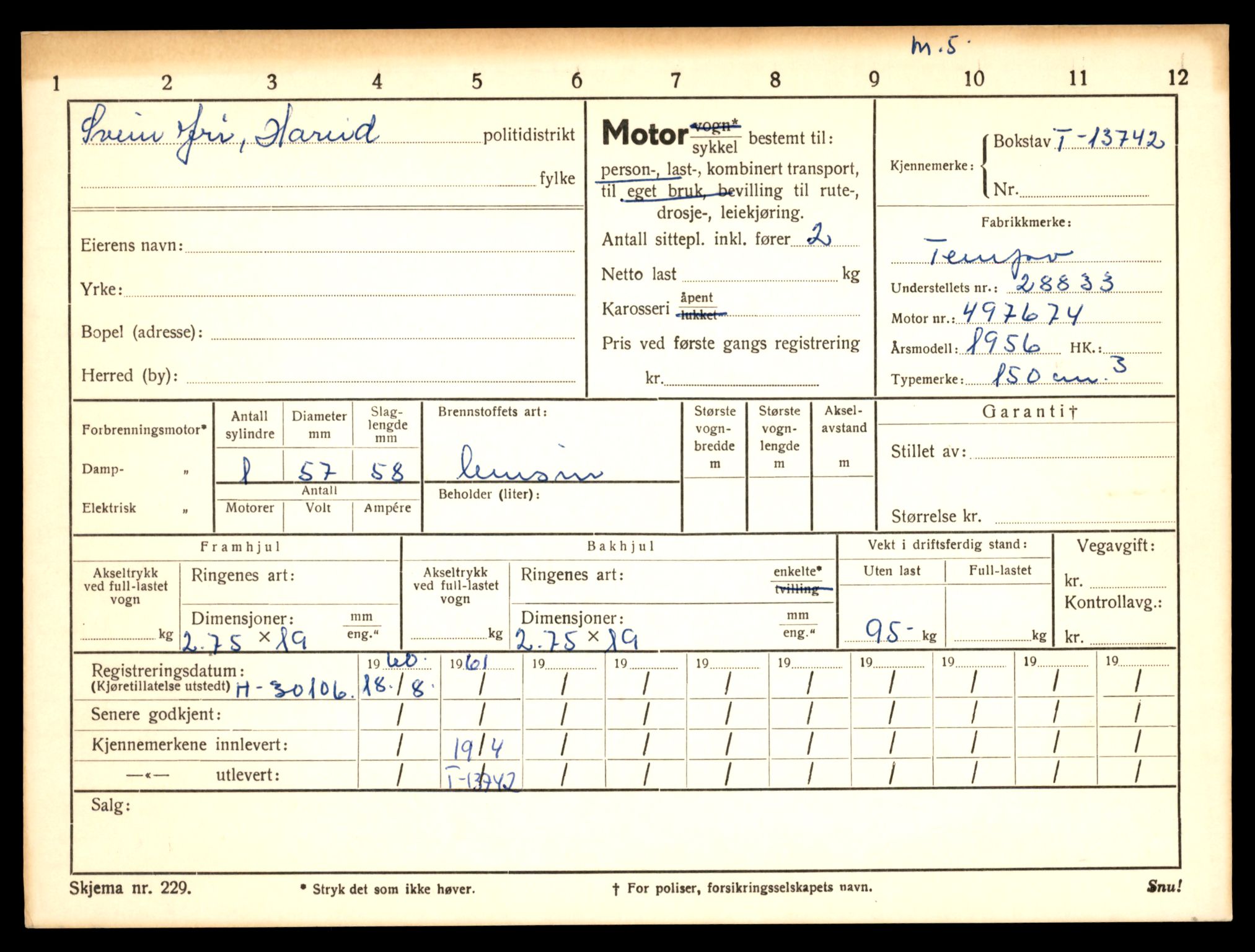 Møre og Romsdal vegkontor - Ålesund trafikkstasjon, AV/SAT-A-4099/F/Fe/L0041: Registreringskort for kjøretøy T 13710 - T 13905, 1927-1998, p. 583