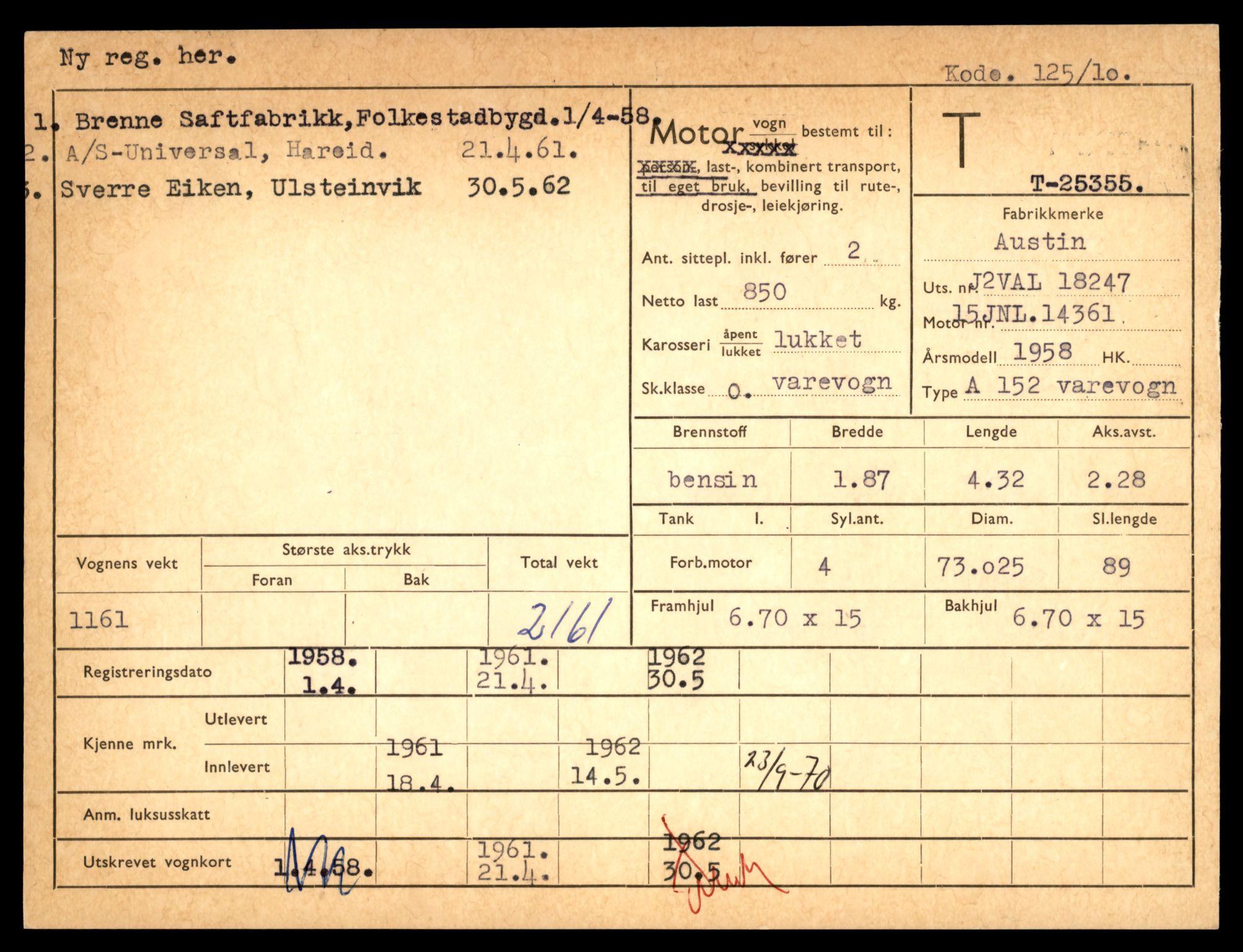 Møre og Romsdal vegkontor - Ålesund trafikkstasjon, AV/SAT-A-4099/F/Fe/L0069: Registreringskort for kjøretøy T 25355 - T 25569, 1927-1998, p. 3