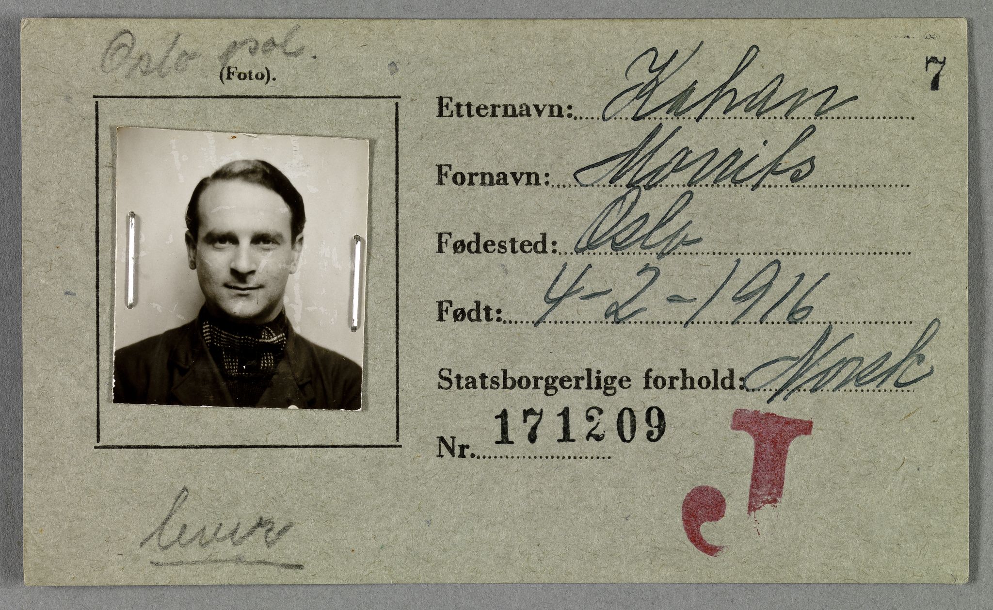 Sosialdepartementet, Våre Falne, RA/S-1708/E/Ee/L0021A: Fotografier av jøder på legitimasjonskort (1941-42), 1941-1942, p. 191