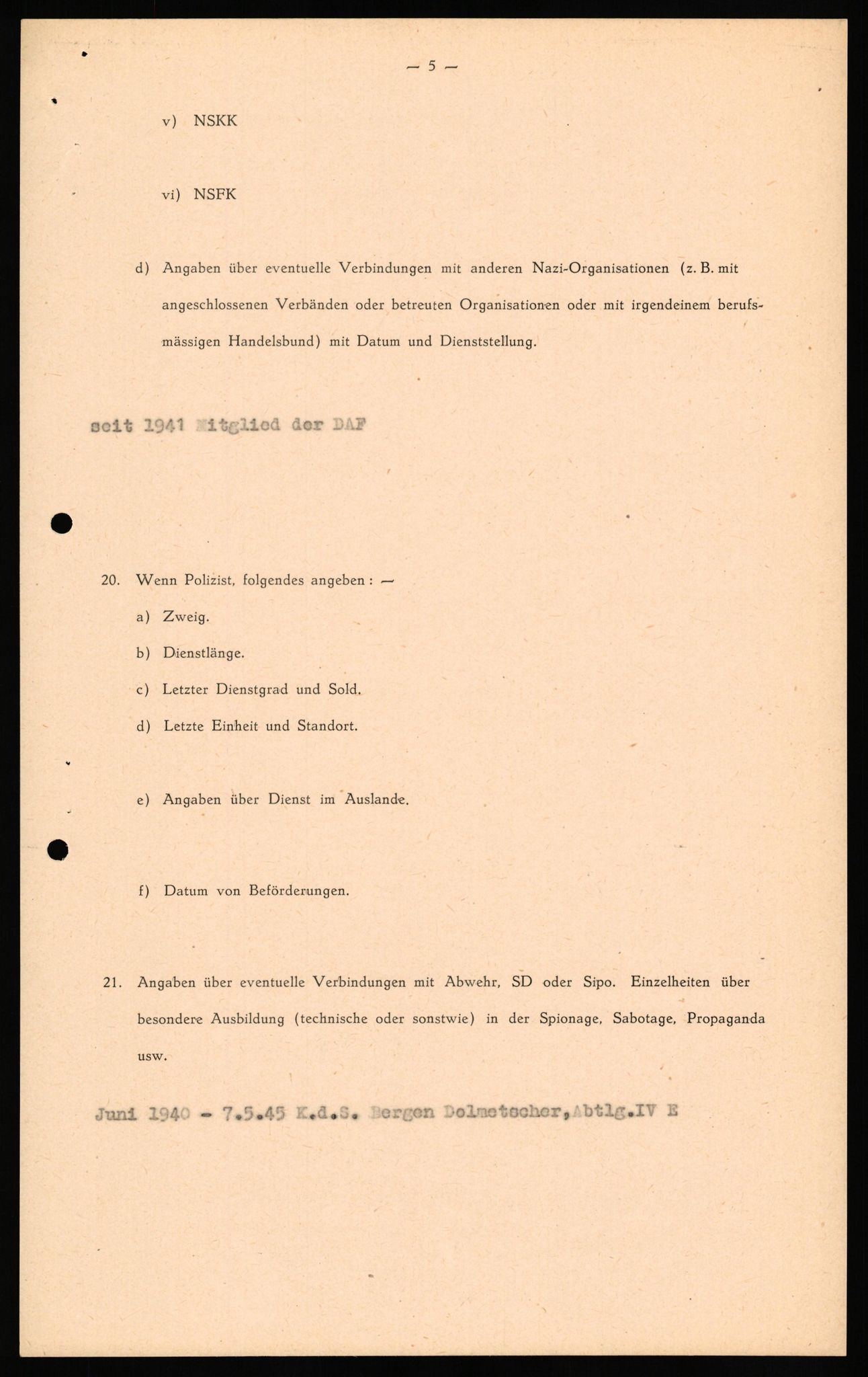 Forsvaret, Forsvarets overkommando II, AV/RA-RAFA-3915/D/Db/L0027: CI Questionaires. Tyske okkupasjonsstyrker i Norge. Tyskere., 1945-1946, p. 105