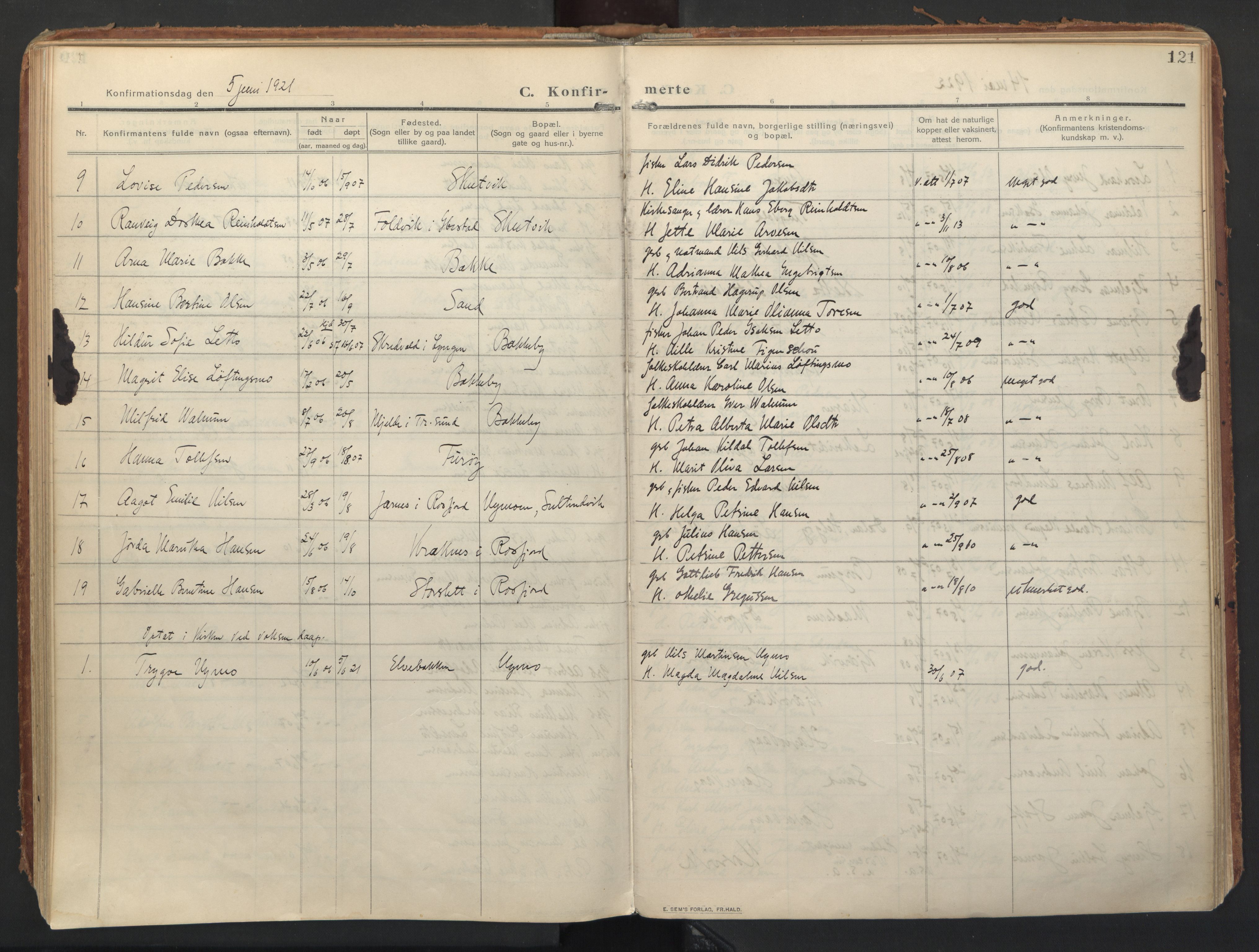 Balsfjord sokneprestembete, AV/SATØ-S-1303/G/Gaa/L0008kirke: Parish register (official) no. 8, 1910-1927, p. 121