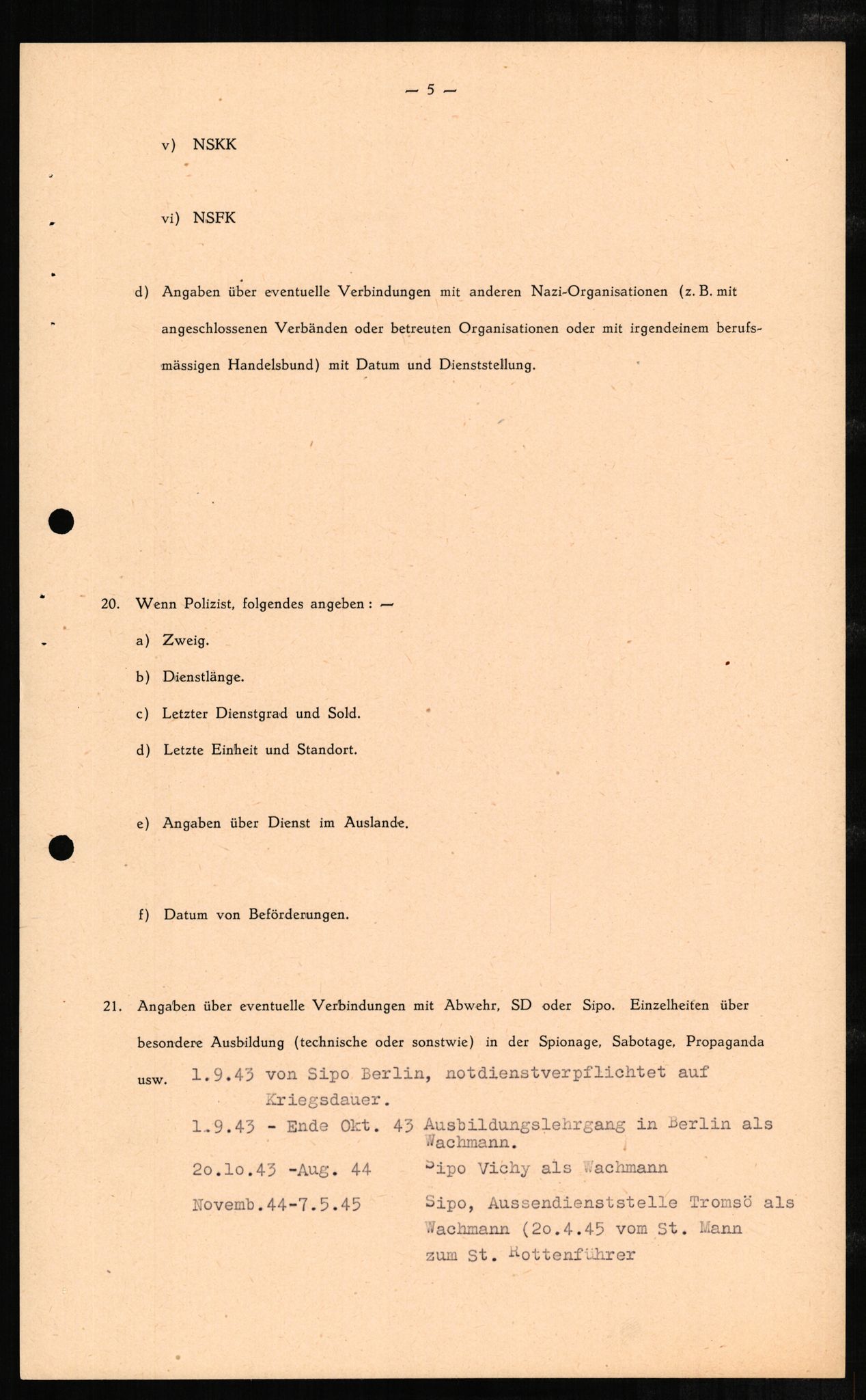 Forsvaret, Forsvarets overkommando II, AV/RA-RAFA-3915/D/Db/L0001: CI Questionaires. Tyske okkupasjonsstyrker i Norge. Tyskere., 1945-1946, p. 583