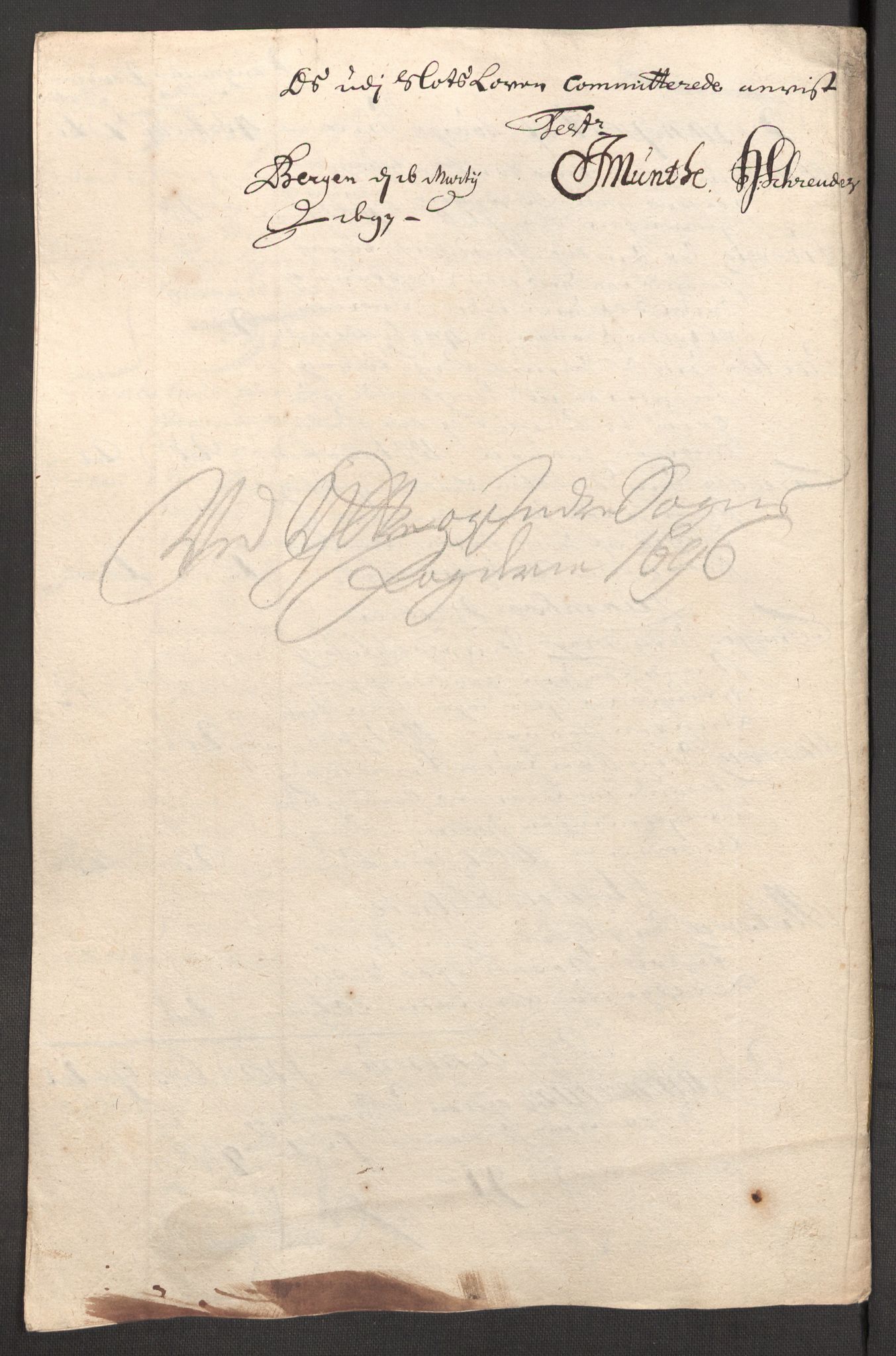 Rentekammeret inntil 1814, Reviderte regnskaper, Fogderegnskap, AV/RA-EA-4092/R52/L3309: Fogderegnskap Sogn, 1696-1697, p. 171