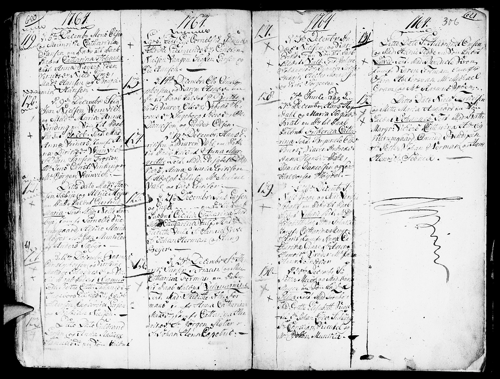 Nykirken Sokneprestembete, SAB/A-77101/H/Haa/L0003: Parish register (official) no. A 3, 1717-1764, p. 306