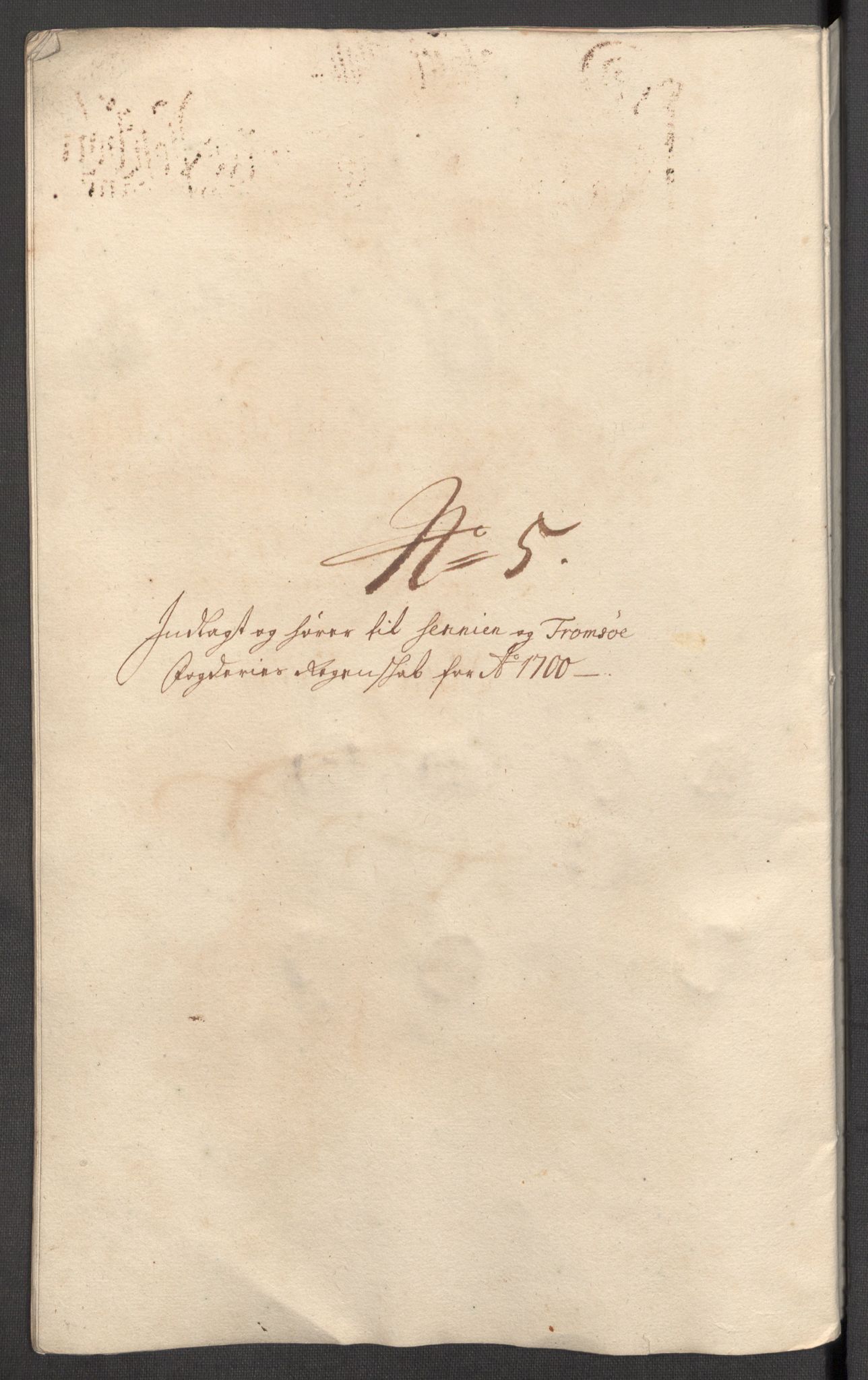 Rentekammeret inntil 1814, Reviderte regnskaper, Fogderegnskap, RA/EA-4092/R68/L4755: Fogderegnskap Senja og Troms, 1700-1704, p. 63