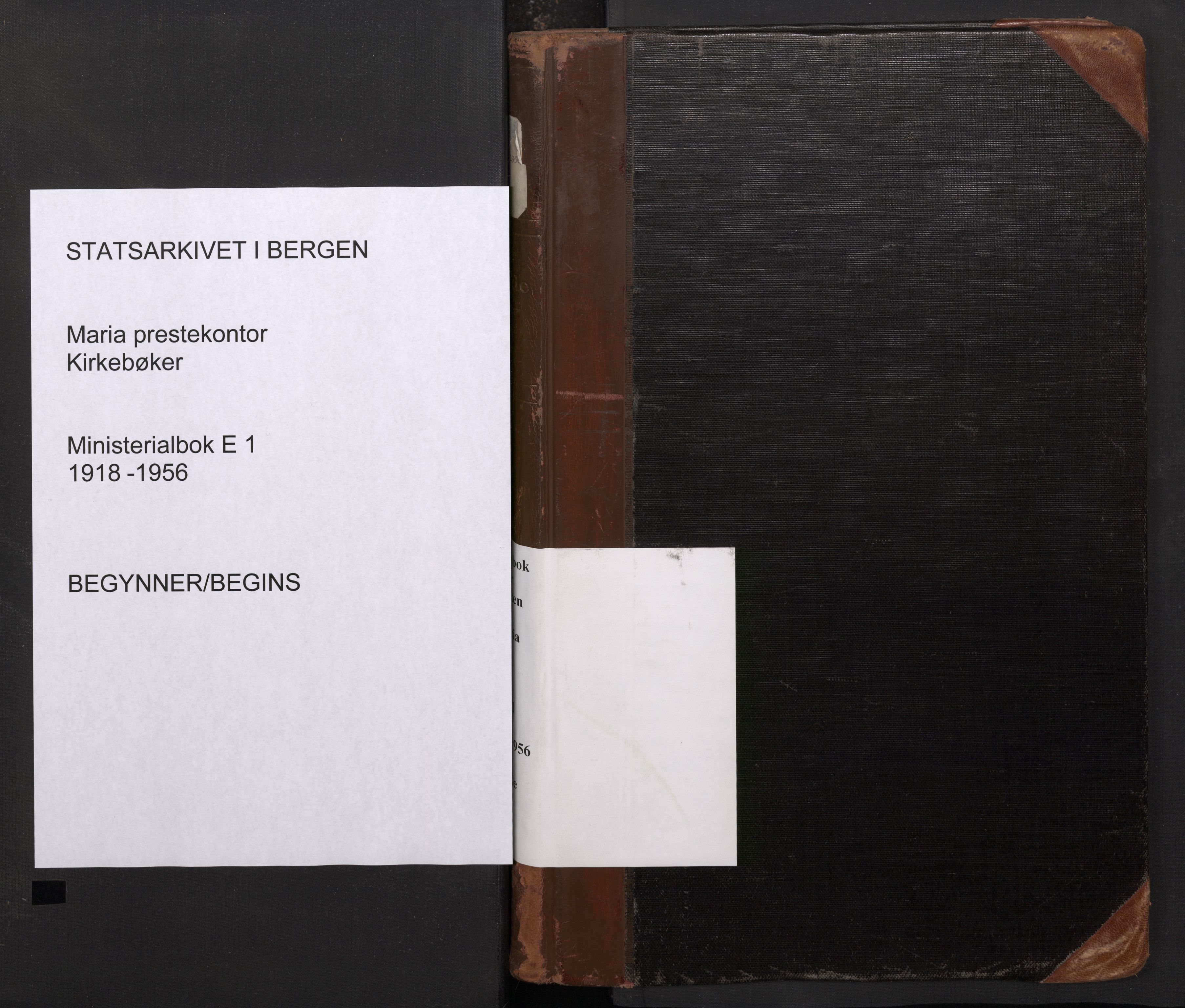 Mariakirken Sokneprestembete, SAB/A-76901/H/Haa/L0020: Parish register (official) no. E 1, 1918-1956