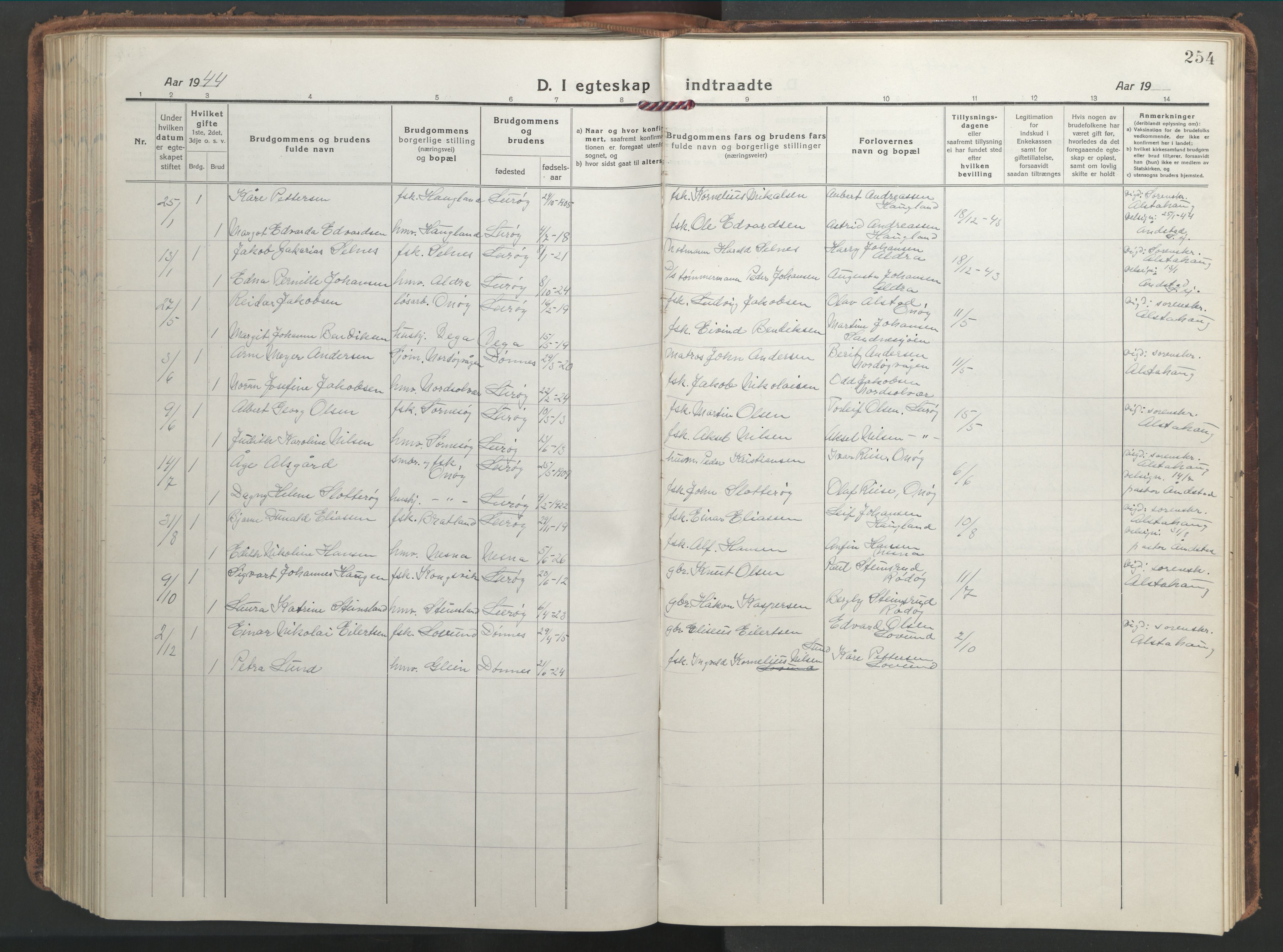 Ministerialprotokoller, klokkerbøker og fødselsregistre - Nordland, AV/SAT-A-1459/839/L0574: Parish register (copy) no. 839C04, 1918-1950, p. 254