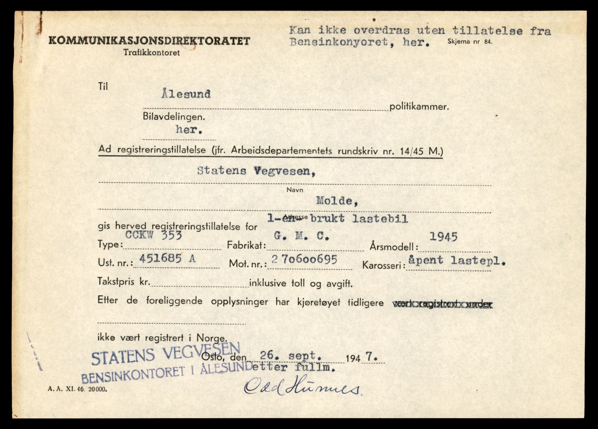Møre og Romsdal vegkontor - Ålesund trafikkstasjon, SAT/A-4099/F/Fe/L0019: Registreringskort for kjøretøy T 10228 - T 10350, 1927-1998, p. 47
