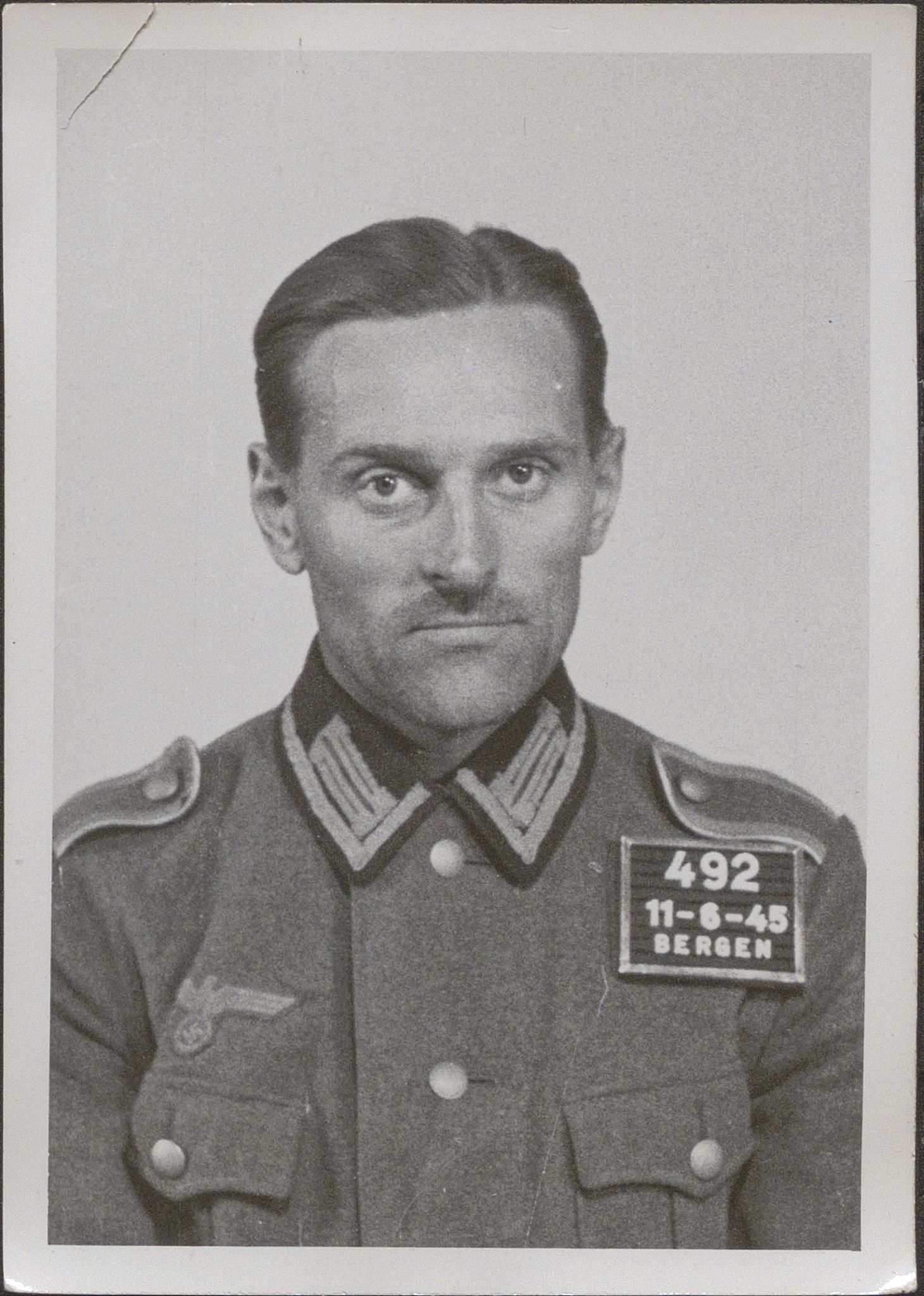 Bergen politikammer / politidistrikt, SAB/A-60401/Y/Yc/Ycd/L0004: Personfoto - landsvikere etc, 1945-1947, p. 452